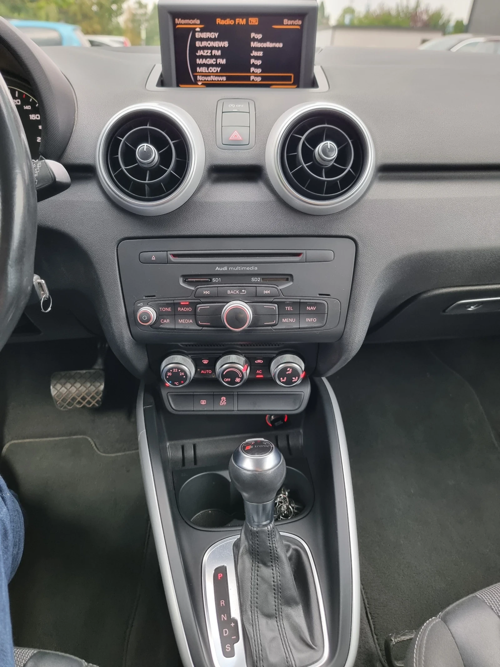 Audi A1 1.4 TFSI, Обслужена - изображение 6