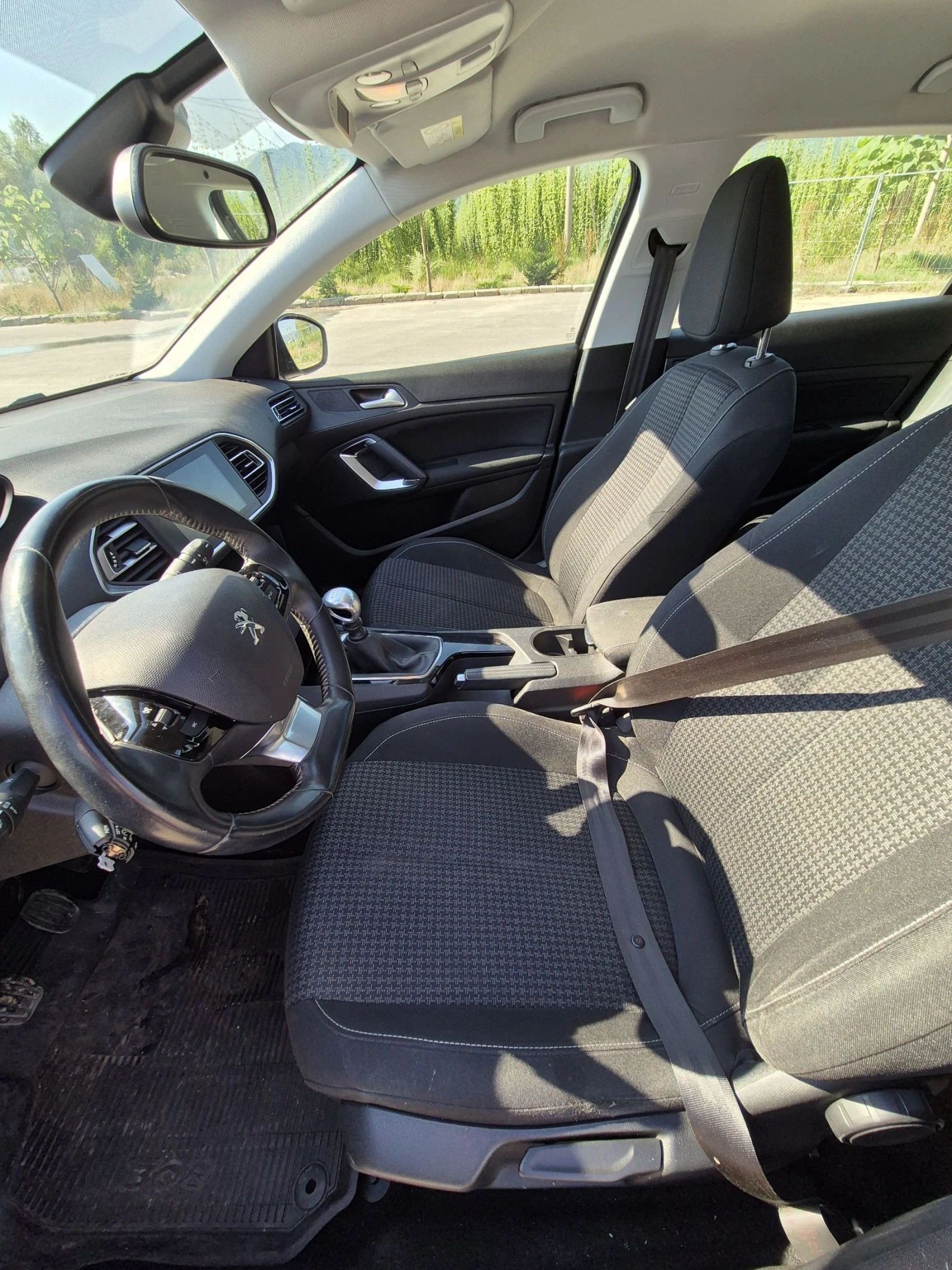 Peugeot 308 1.5 | Mobile.bg — изображение 11