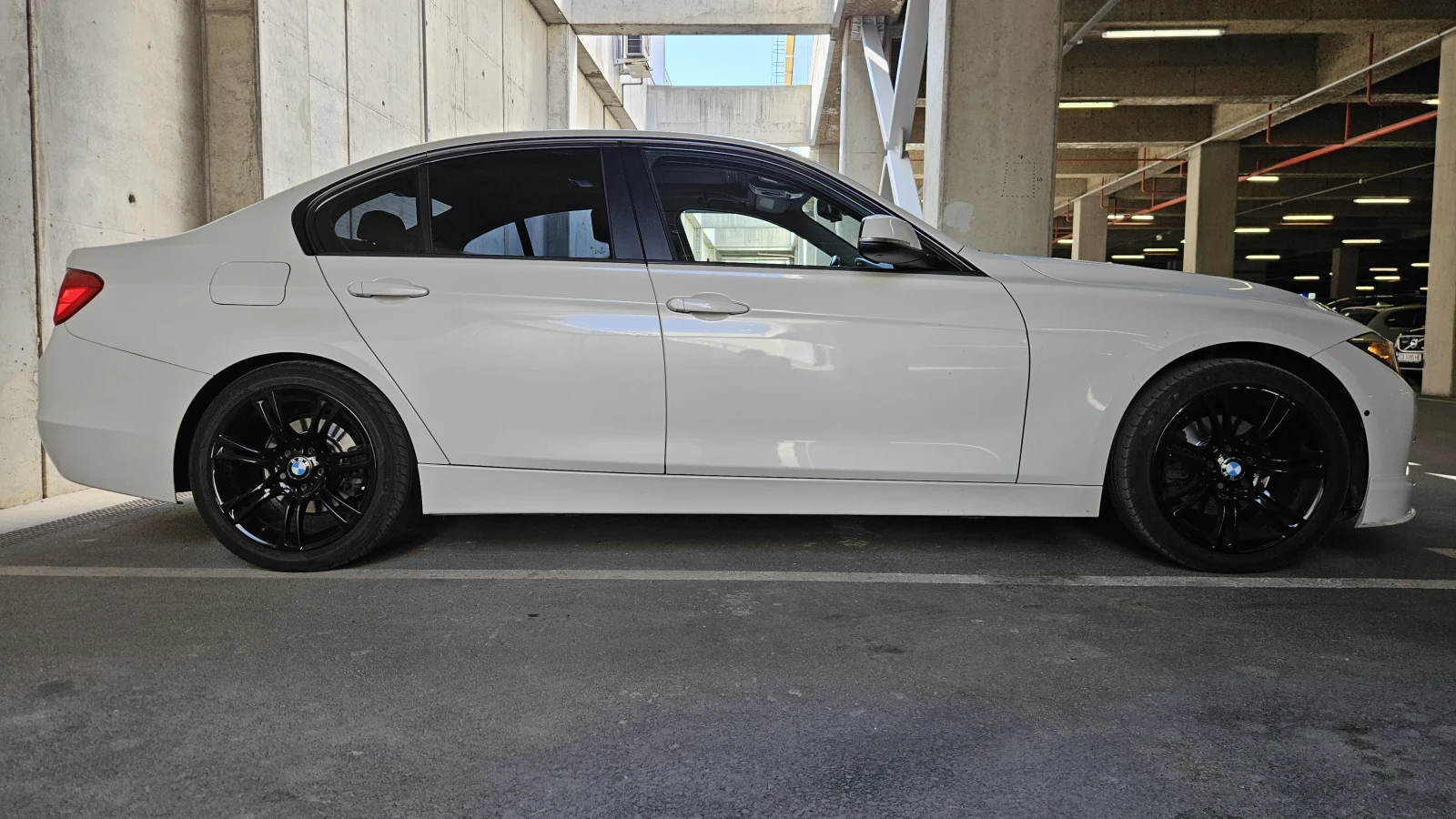 BMW 328 328i - изображение 5
