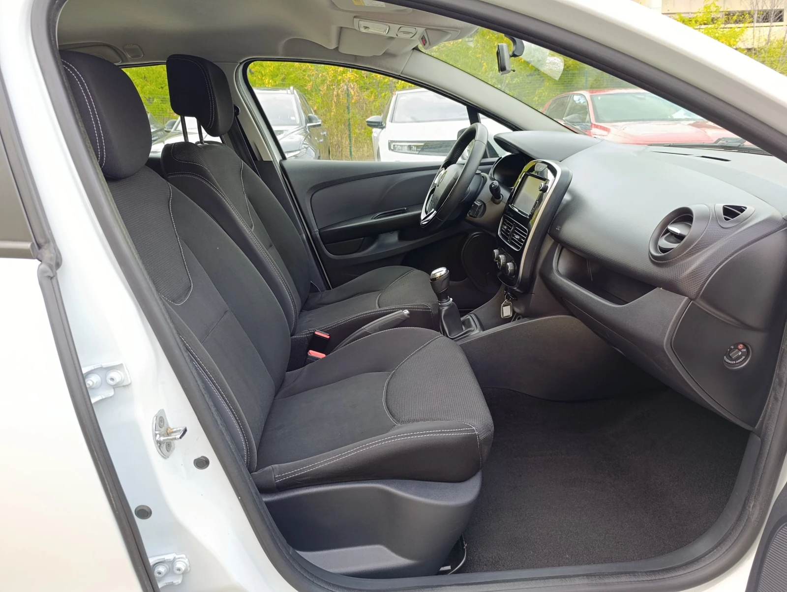 Renault Clio Grandtour 1.5 dCi - изображение 8