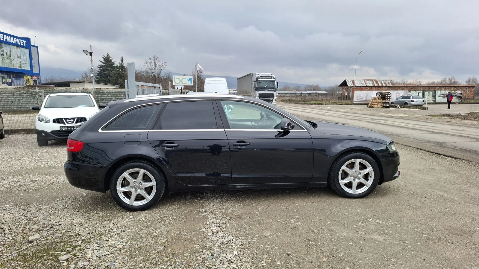 Audi A4 2.0TDI 143k.s 4x4 ЛИЗИНГ - изображение 6