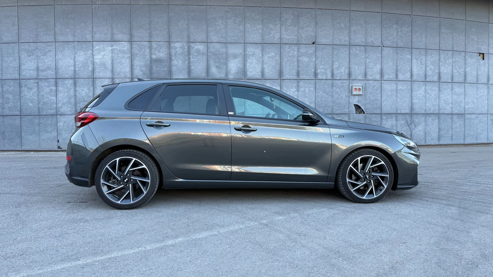 Hyundai I30 N-line 1.5T-GDI Hybrid, снимка 6 - Автомобили и джипове - 54318001
