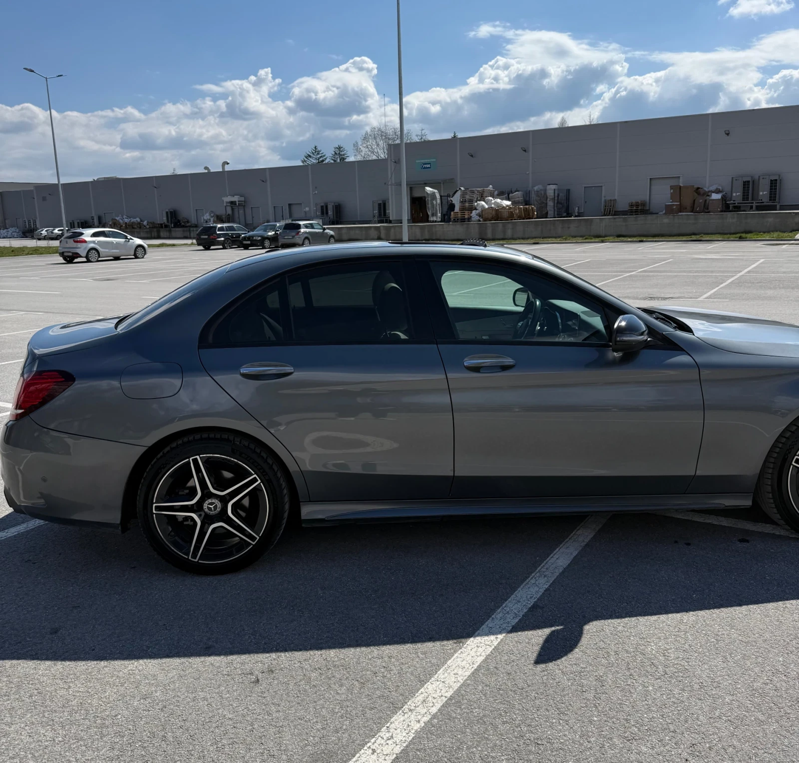 Mercedes-Benz C 300, снимка 7 - Автомобили и джипове - 54097937