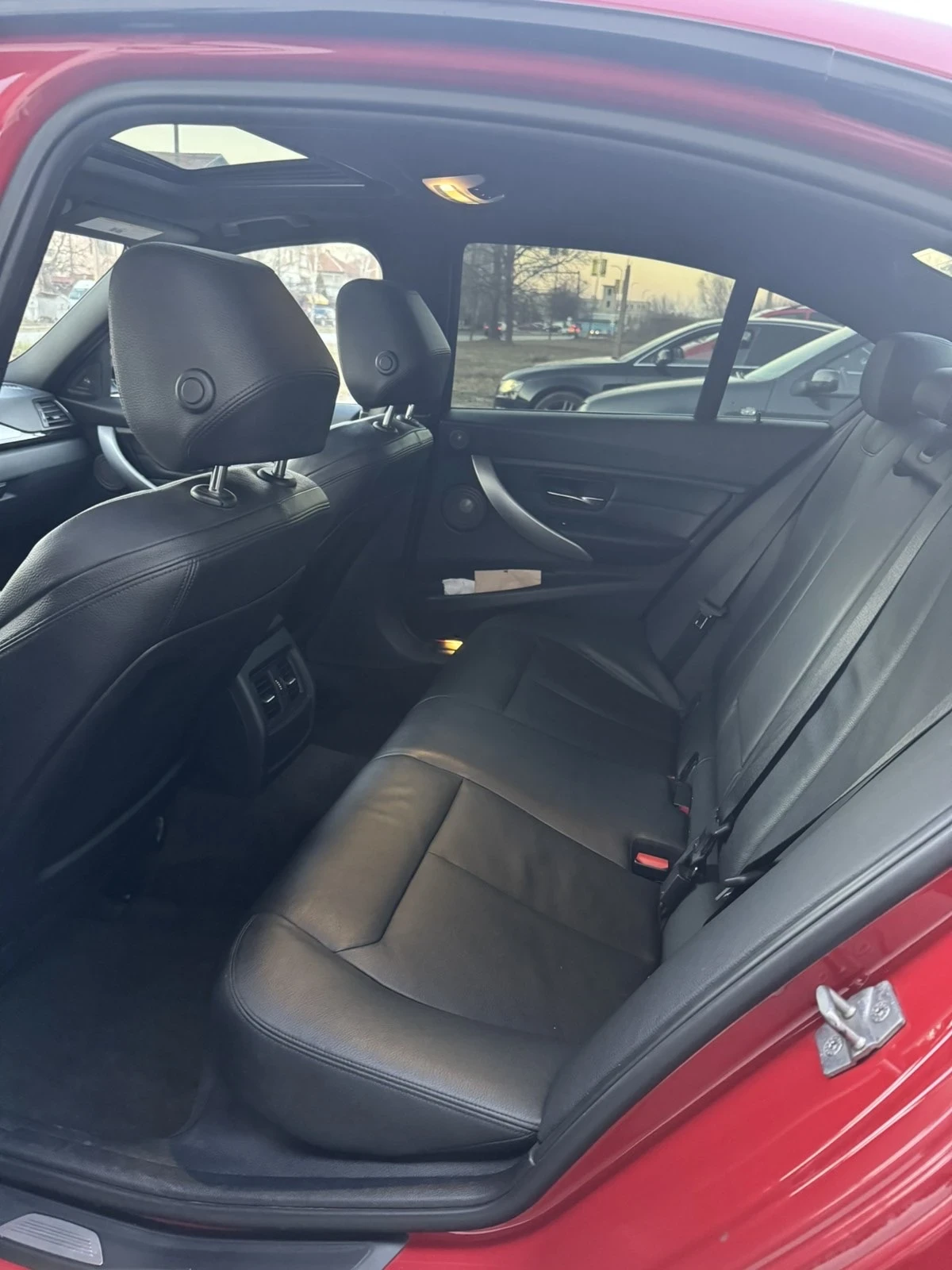 BMW 335 xDrive /ЛИЗИНГ/, снимка 10 - Автомобили и джипове - 54244756