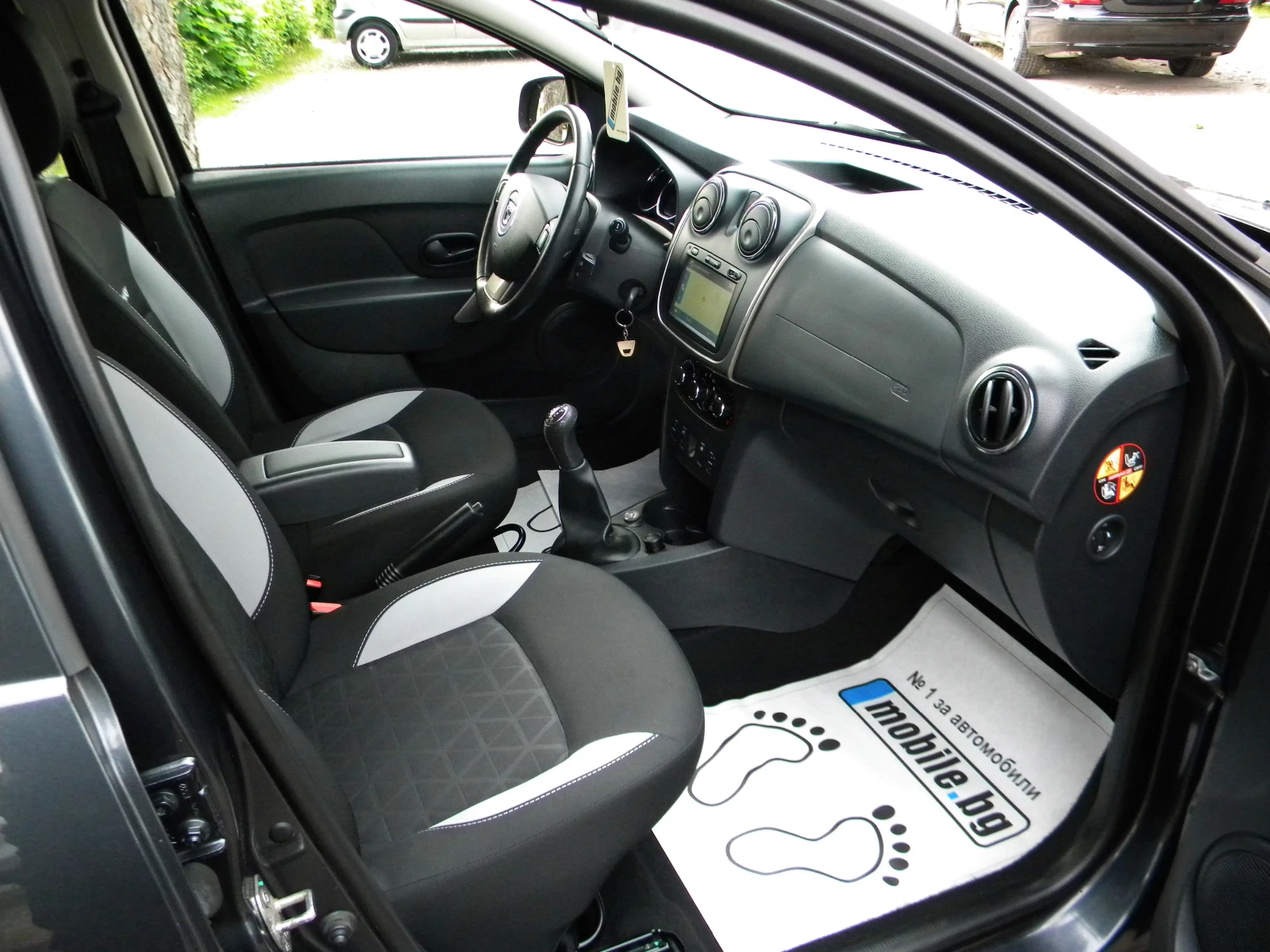 Dacia Sandero STEPWAY* NAVI-ГАЗ.ИНЖЕКЦ* 174000км* КАТО НОВА* EUR, снимка 8 - Автомобили и джипове - 54667062