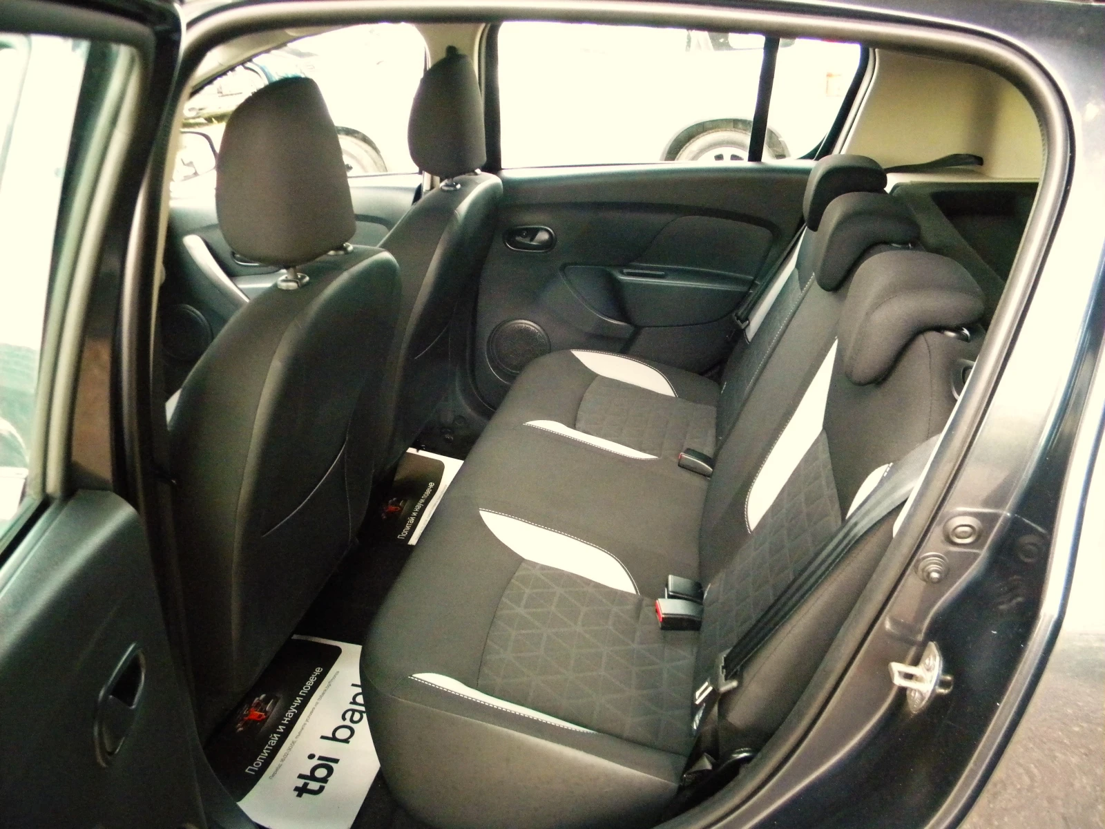 Dacia Sandero STEPWAY* NAVI-ГАЗ.ИНЖЕКЦ* 174000км* КАТО НОВА* EUR, снимка 11 - Автомобили и джипове - 54667062