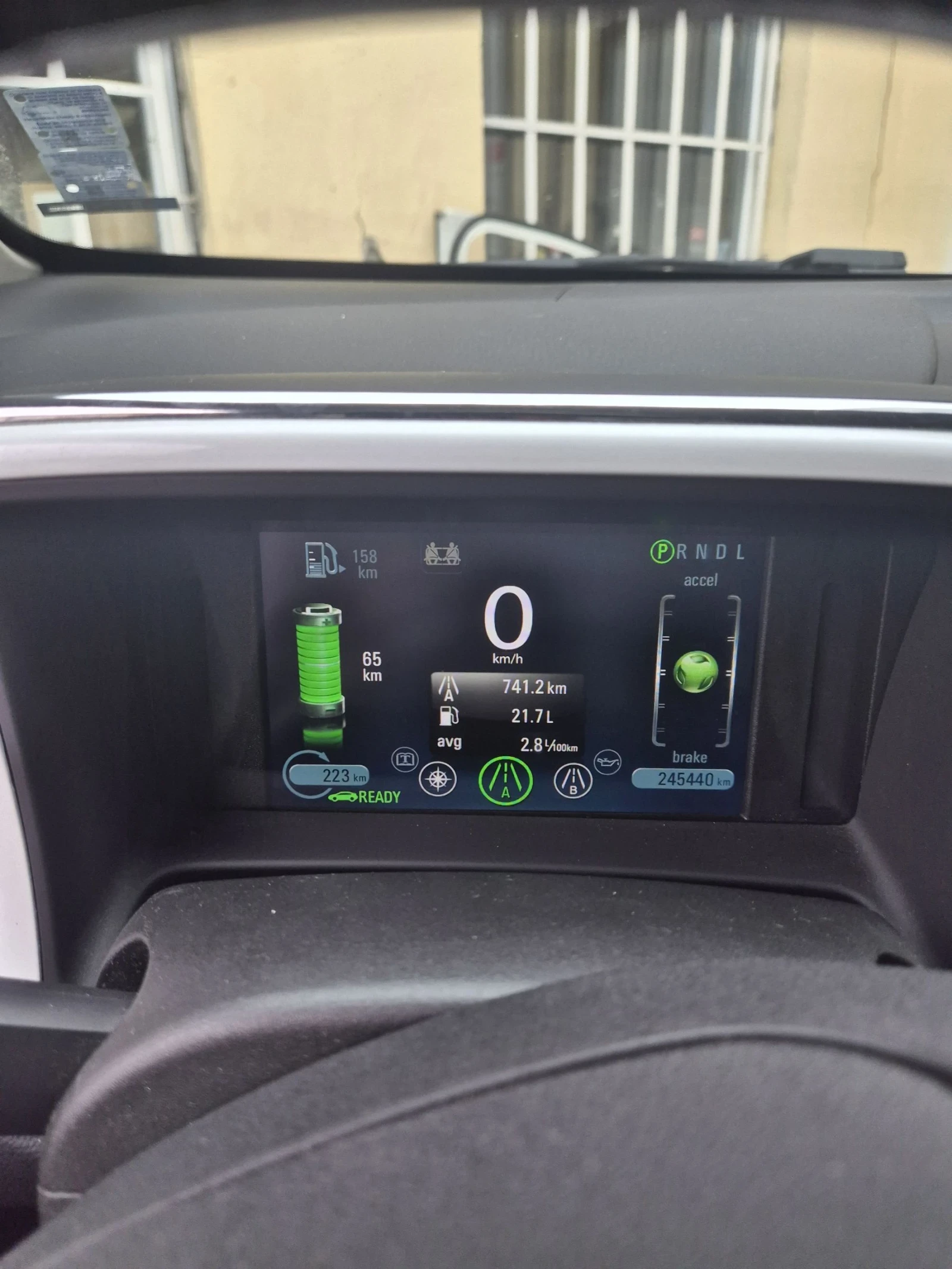 Chevrolet Volt Plug-in hybrid, снимка 10 - Автомобили и джипове - 55807830