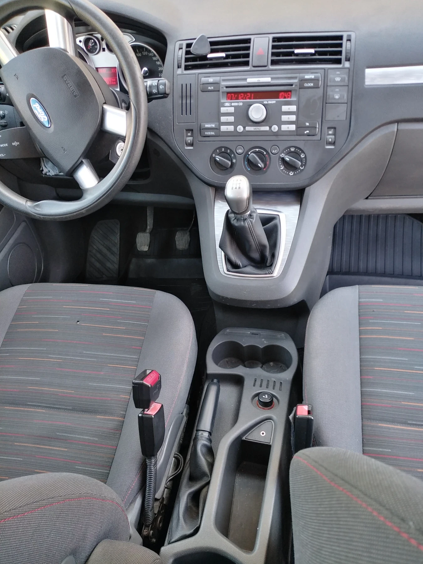 Ford C-max 1.6 tdci, снимка 4 - Автомобили и джипове - 54932160