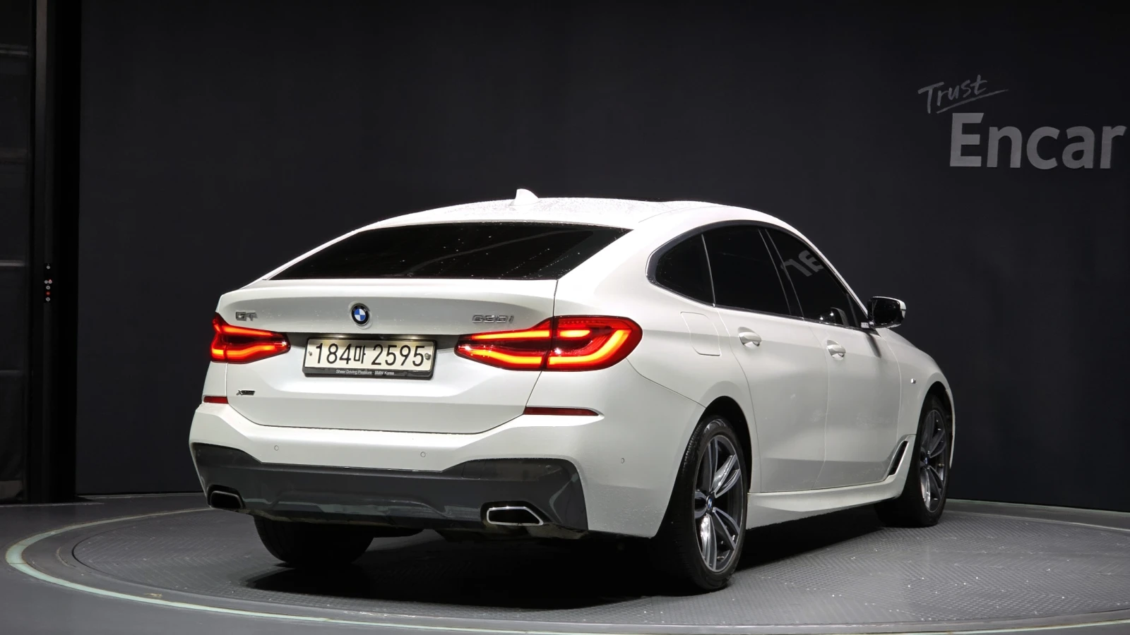 BMW 630 M SPORT* КОЖА* ПОДГРЕВИ* CARPLAY* 360 CAM, снимка 3 - Автомобили и джипове - 54983649