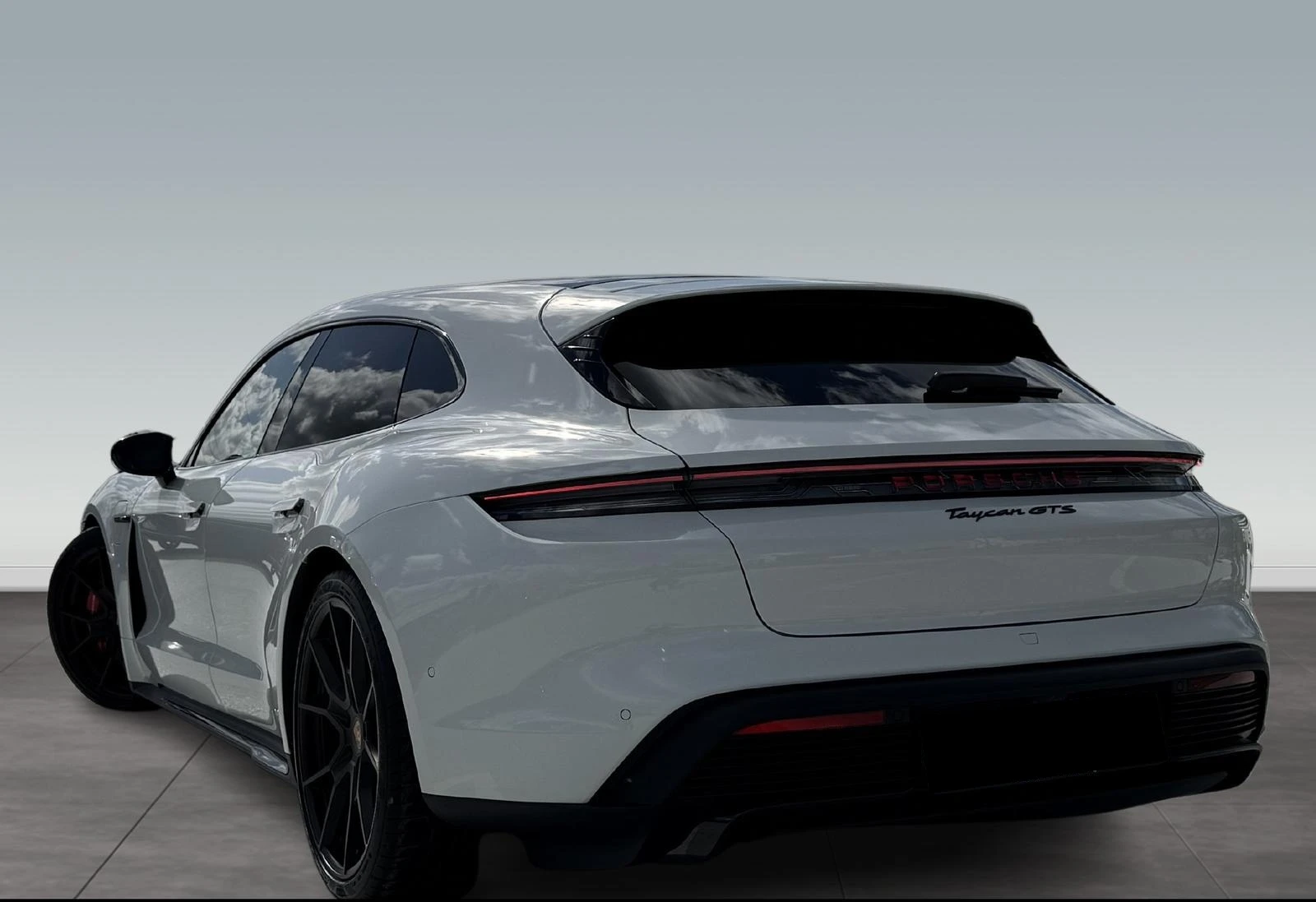 Porsche Taycan GTS / SPORT TURISMO / SPORT CHRONO/ PANO/ HUD/ 360, снимка 5 - Автомобили и джипове - 55098017
