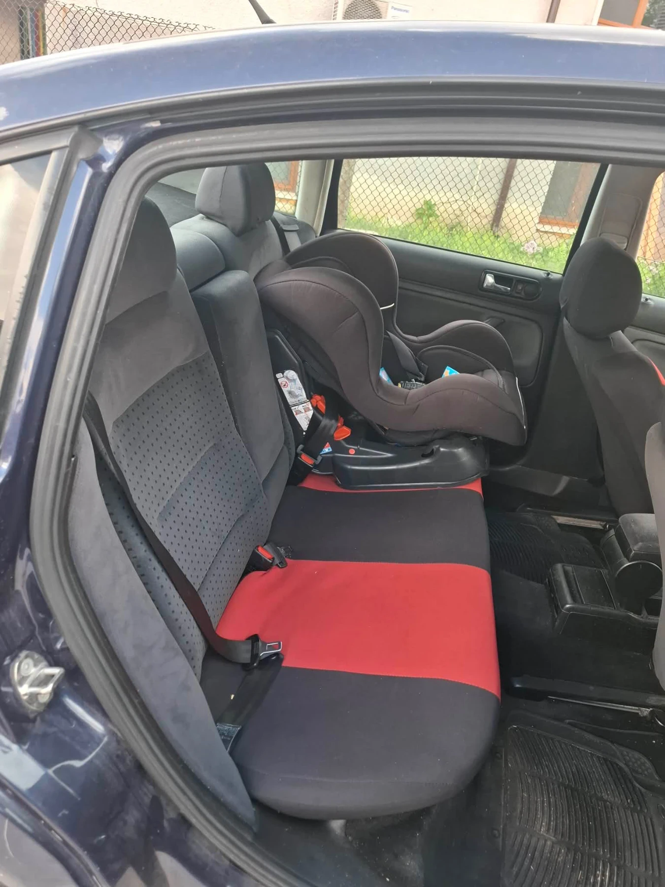 VW Passat, снимка 8 - Автомобили и джипове - 55123578