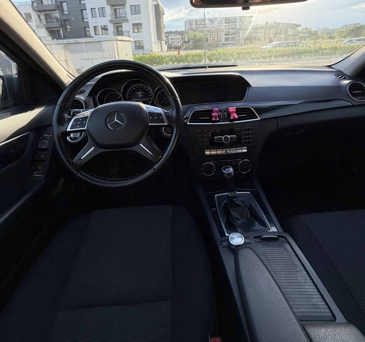 Mercedes-Benz C 200, снимка 5 - Автомобили и джипове - 55137551