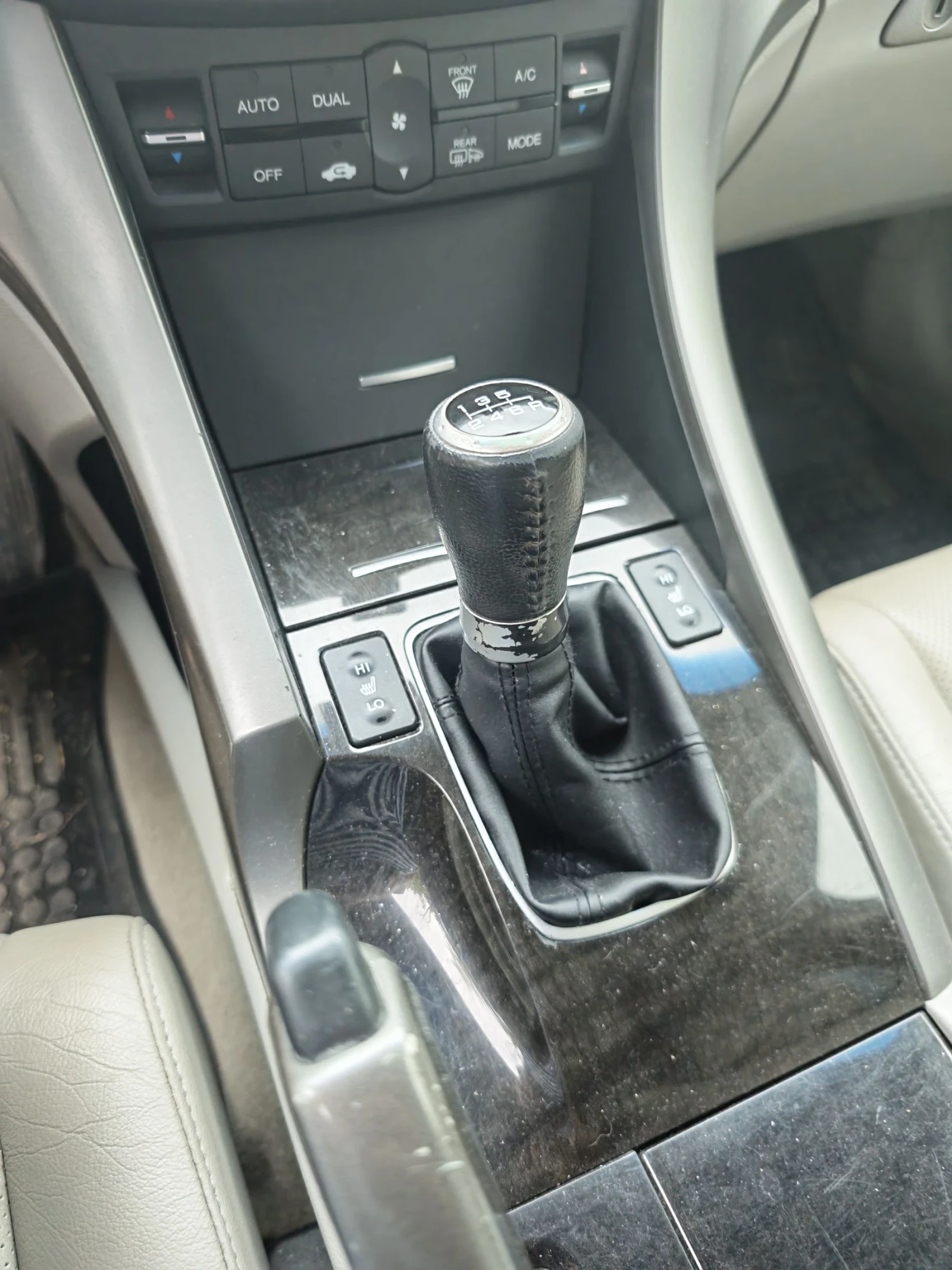 Honda Accord 2.0 155k.s, снимка 8 - Автомобили и джипове - 55266111