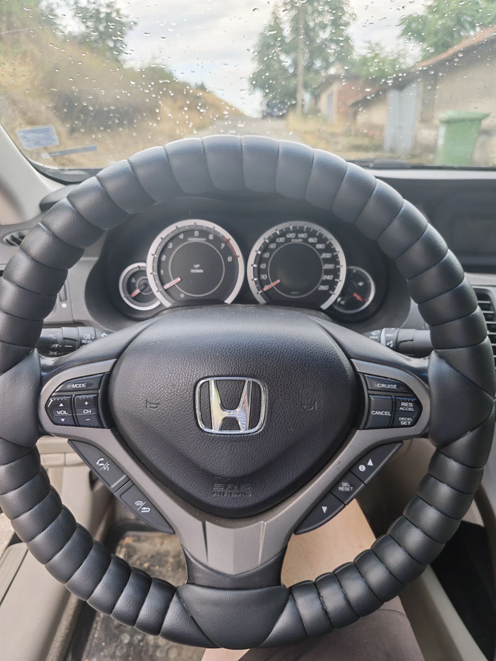Honda Accord 2.0 155k.s, снимка 9 - Автомобили и джипове - 55266111