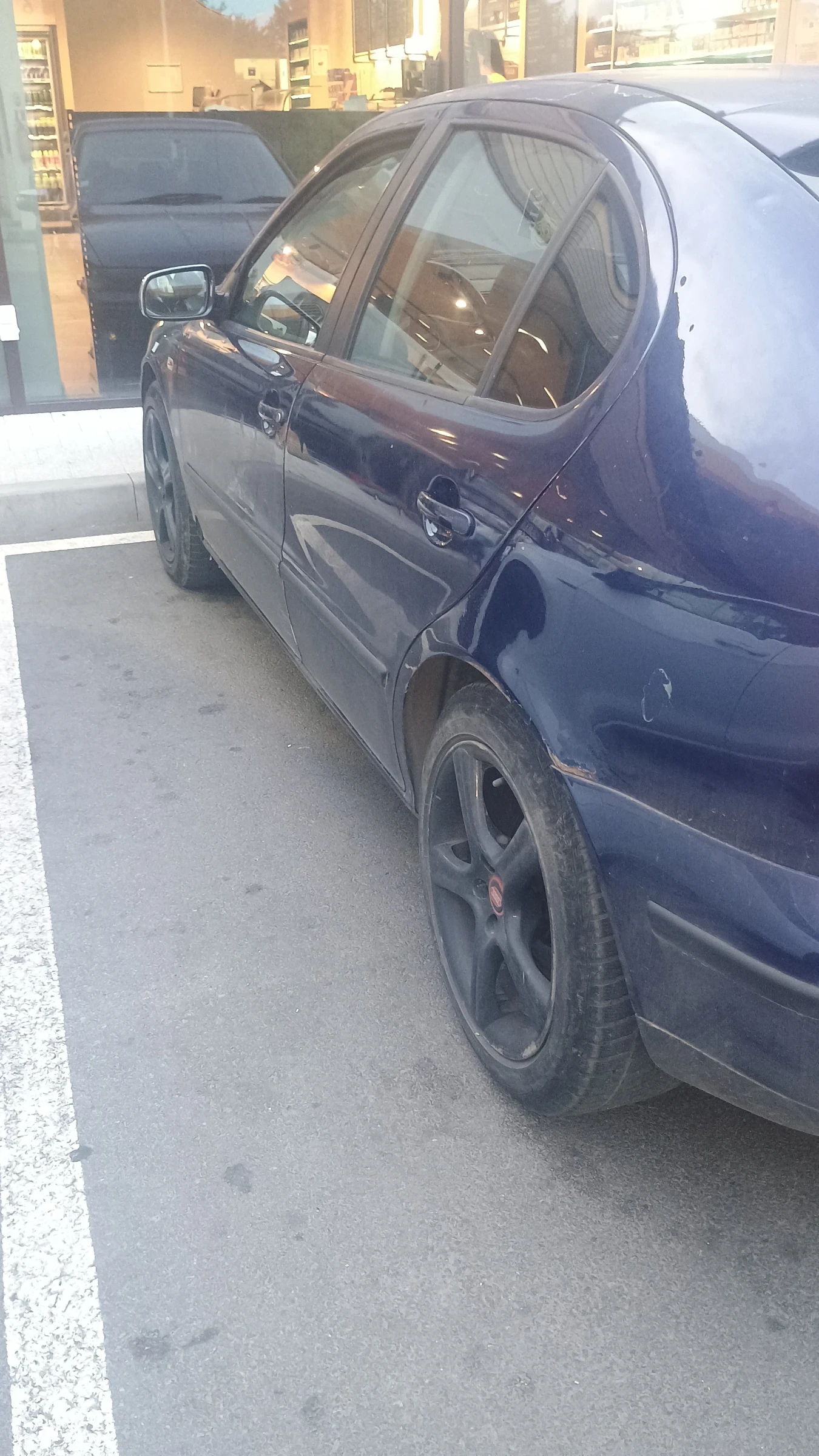 Seat Leon 18.T 20v, снимка 3 - Автомобили и джипове - 55335040