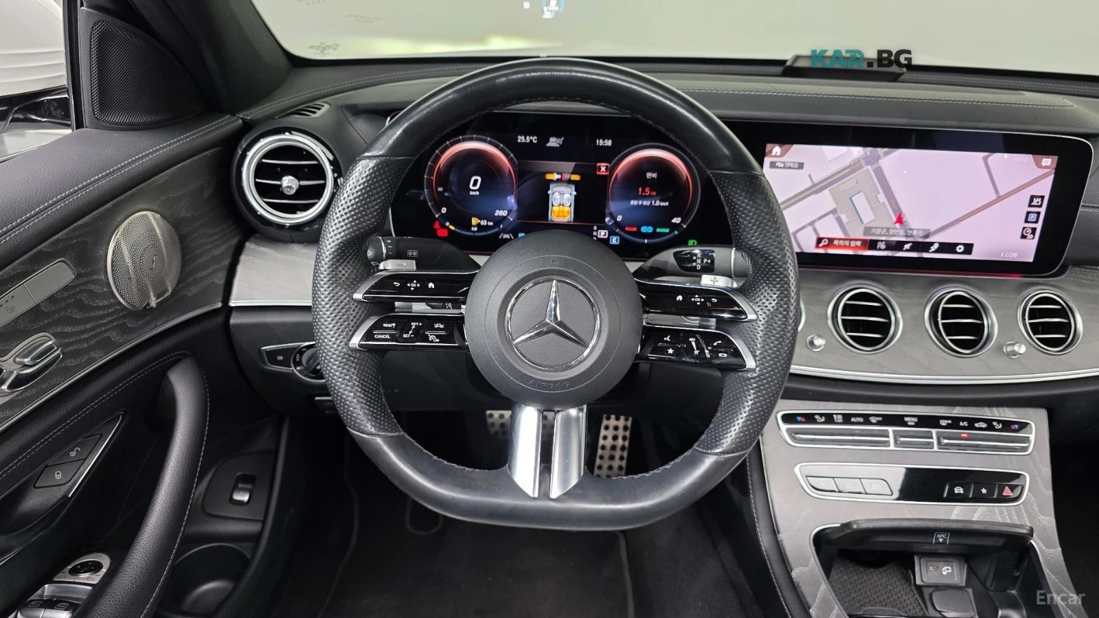 Mercedes-Benz E 350 4MATIC/AMG-LINE/DRIVE-ASSISTS/SUNROOF, снимка 7 - Автомобили и джипове - 55735099