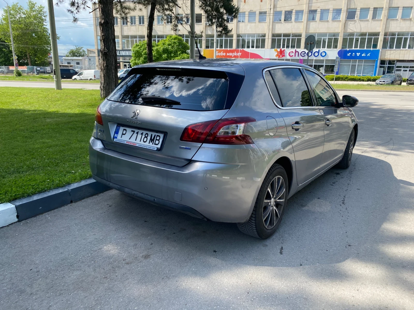 Peugeot 308 Full LED !!!, снимка 4 - Автомобили и джипове - 56512640