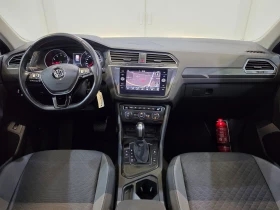 VW Tiguan 1.5 TSI Comfortline Auto / Pano / Дистро / Подгрев, снимка 8