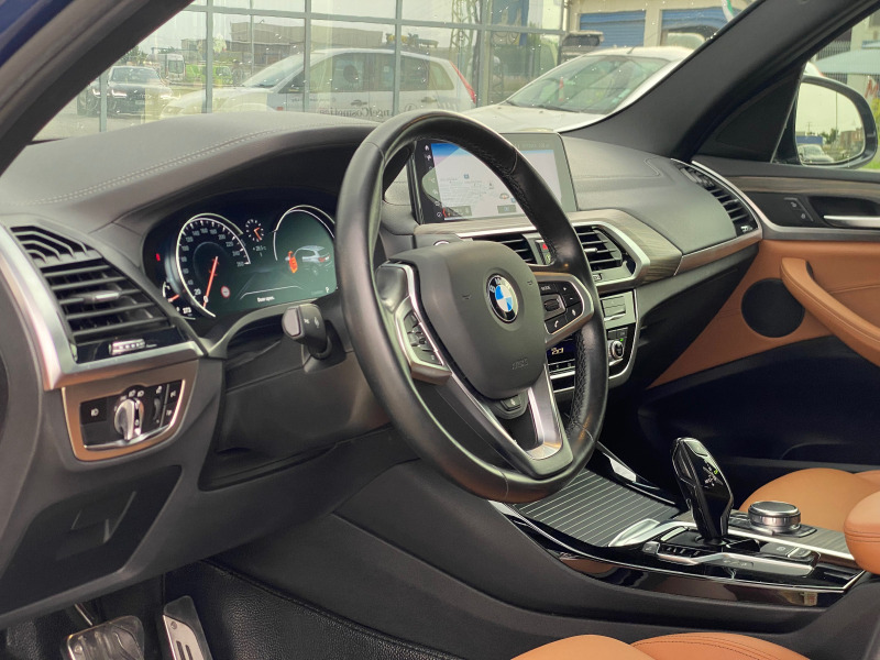 BMW X3 3.0i * FULL LED * DISTRONIC * PANORAMA * TOP * , снимка 7 - Автомобили и джипове - 46192466