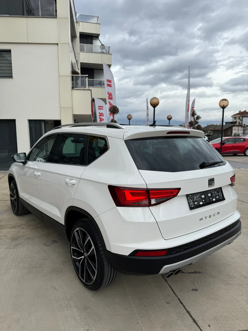 Seat Ateca Xcellence/DIGITAL/PANORAMA/LINE ASSIST/KEYLESS, снимка 5 - Автомобили и джипове - 48056571