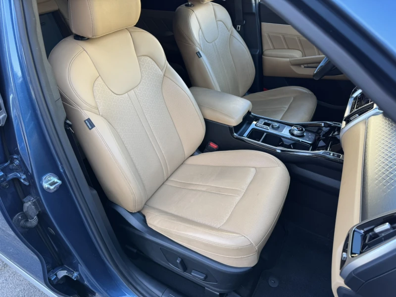 Kia Sorento 1.6 t-GDI Hybrid Platinum, снимка 13 - Автомобили и джипове - 52395954