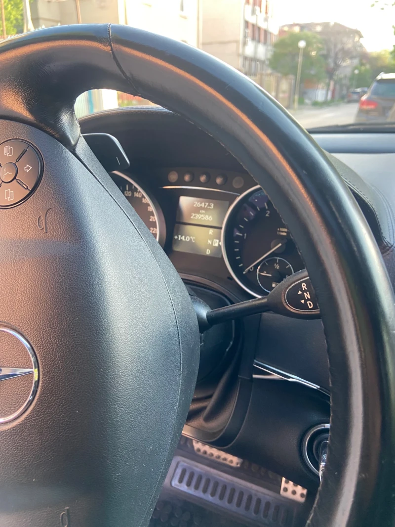 Mercedes-Benz ML 350, снимка 10 - Автомобили и джипове - 52915076