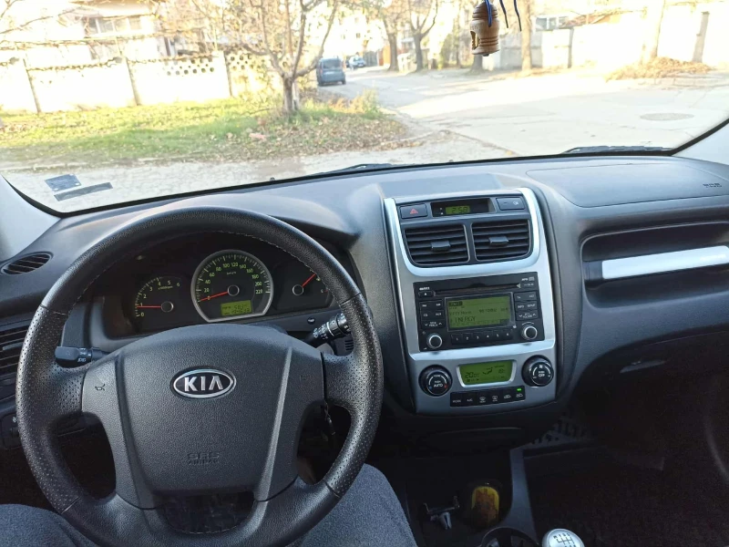 Kia Sportage CRDI, снимка 5 - Автомобили и джипове - 53301243