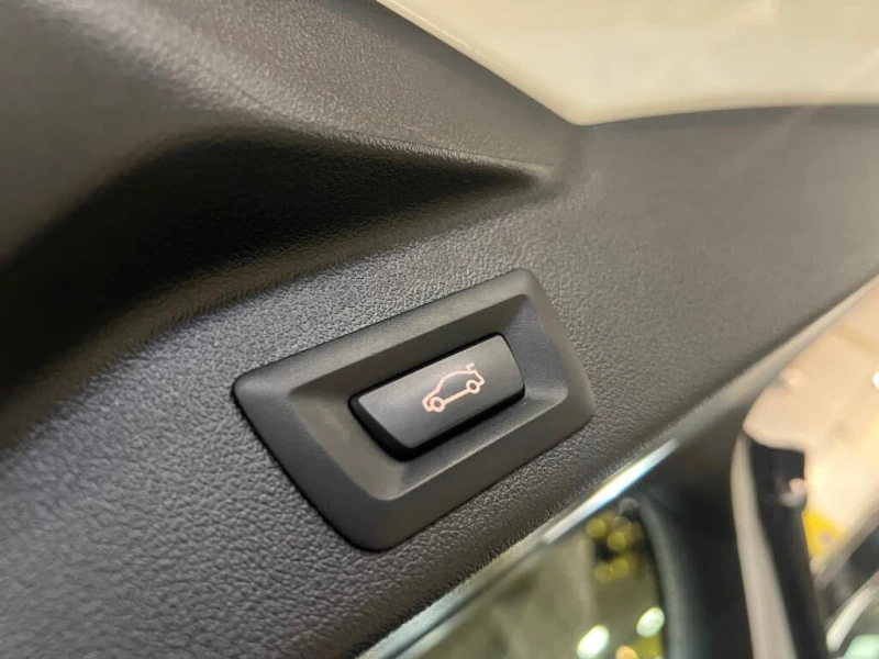 BMW X5 xDrive* 40i* АвтоКредит* (ЦЕНА ДО БГ), снимка 15 - Автомобили и джипове - 53540297