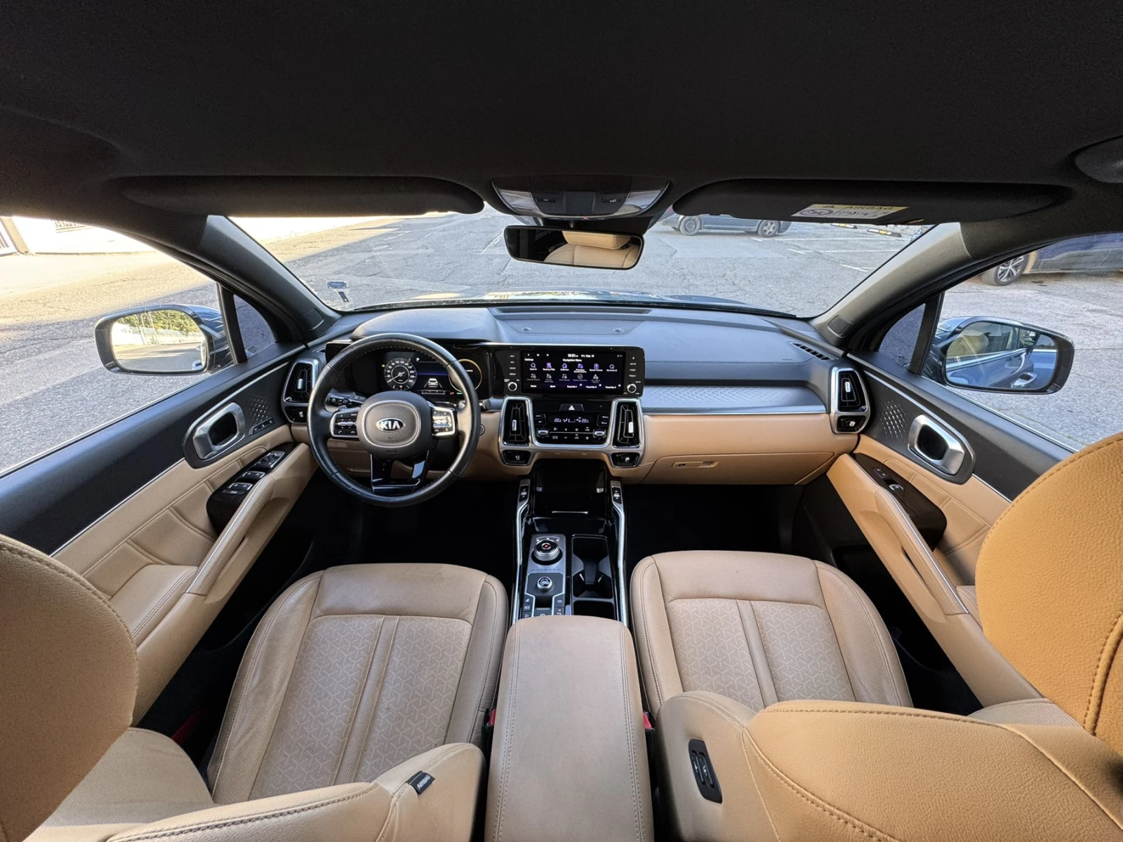Kia Sorento 1.6 t-GDI Hybrid Platinum 4WD - изображение 9