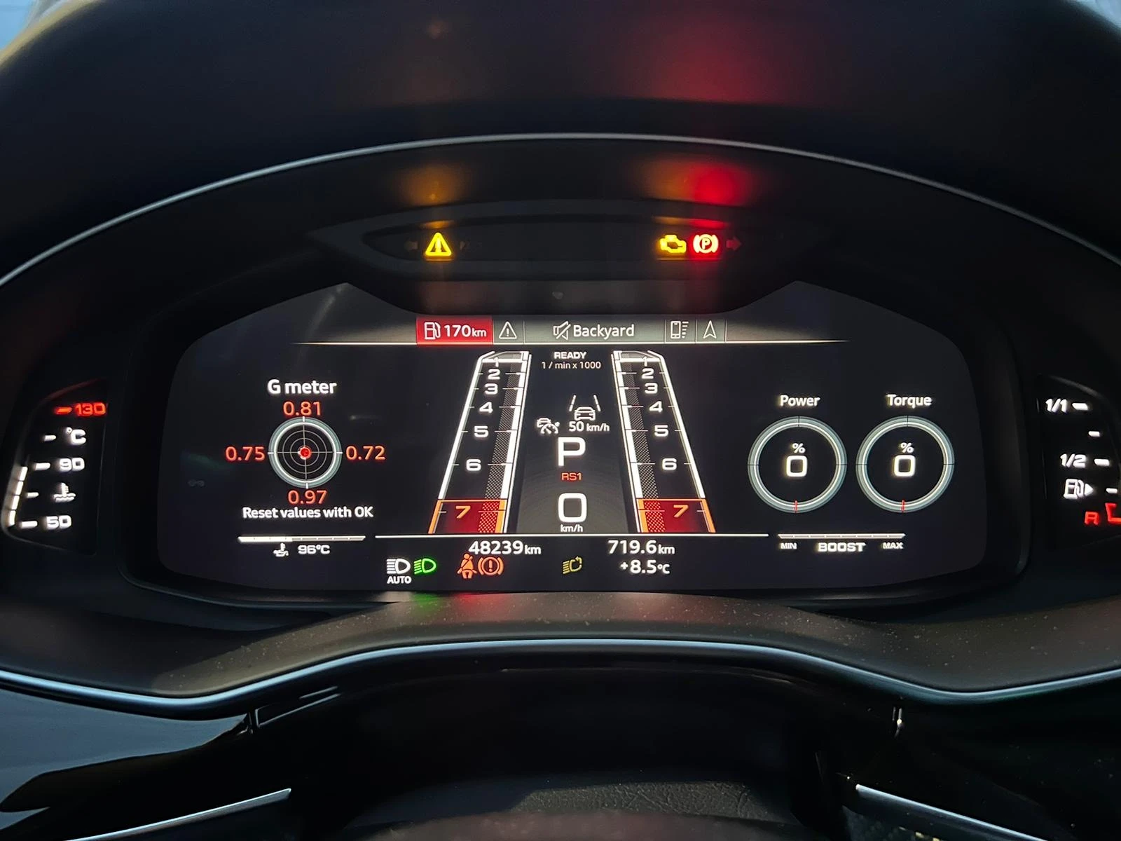 Audi RSQ8 * CARFAX * БЕЗ ПЪРВОНАЧАЛНА ВНОСКА - изображение 10