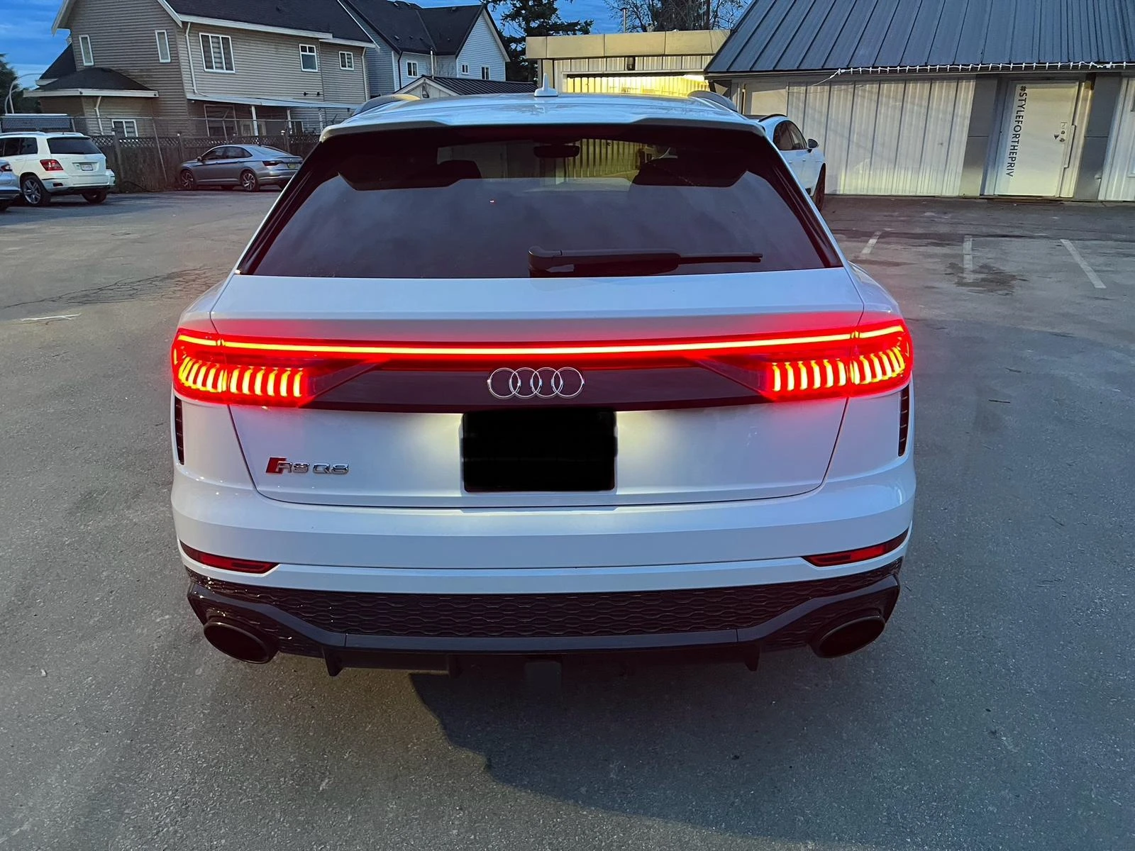 Audi RSQ8 * CARFAX * БЕЗ ПЪРВОНАЧАЛНА ВНОСКА - изображение 8