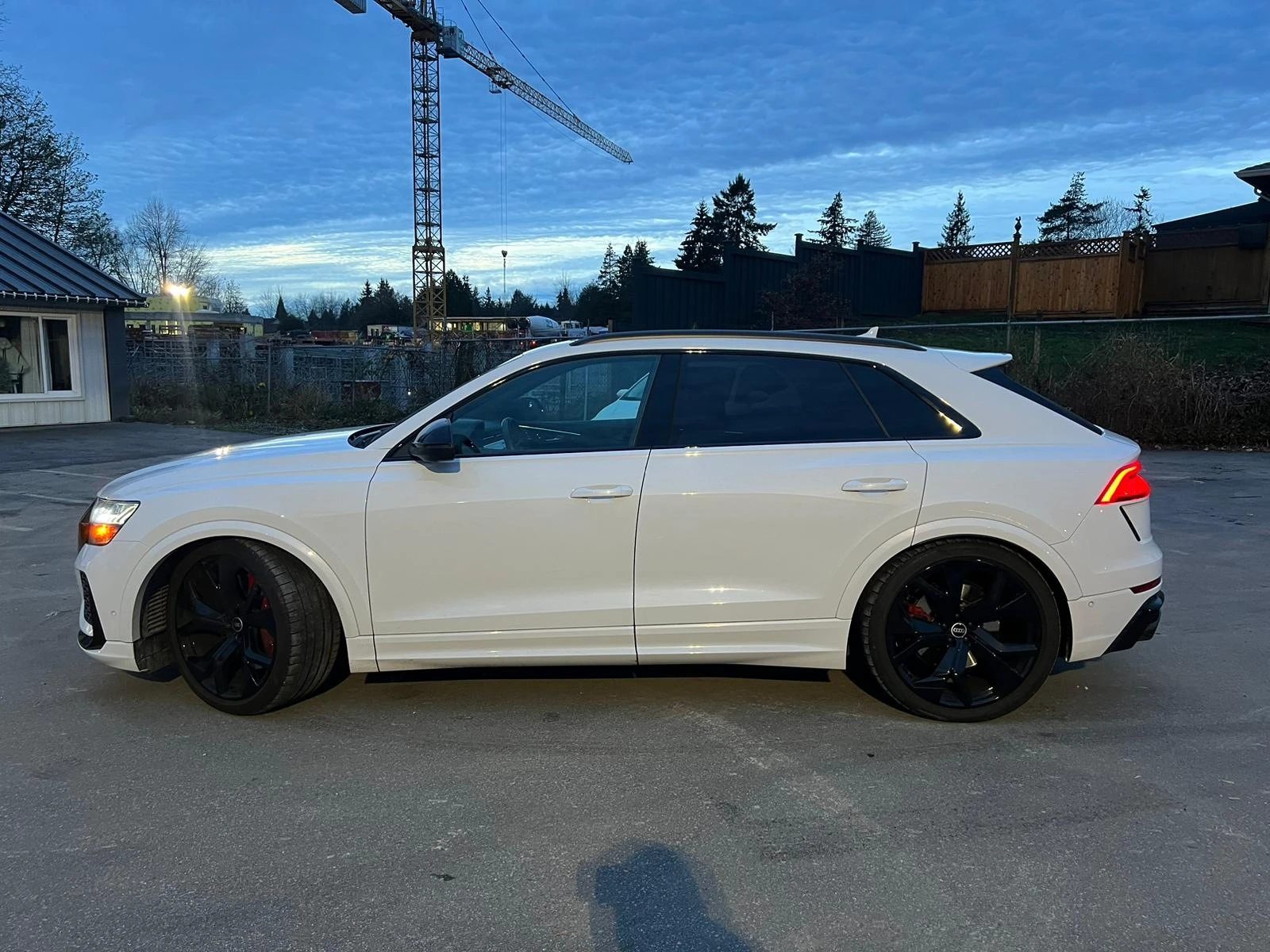 Audi RSQ8 * CARFAX * БЕЗ ПЪРВОНАЧАЛНА ВНОСКА - изображение 5