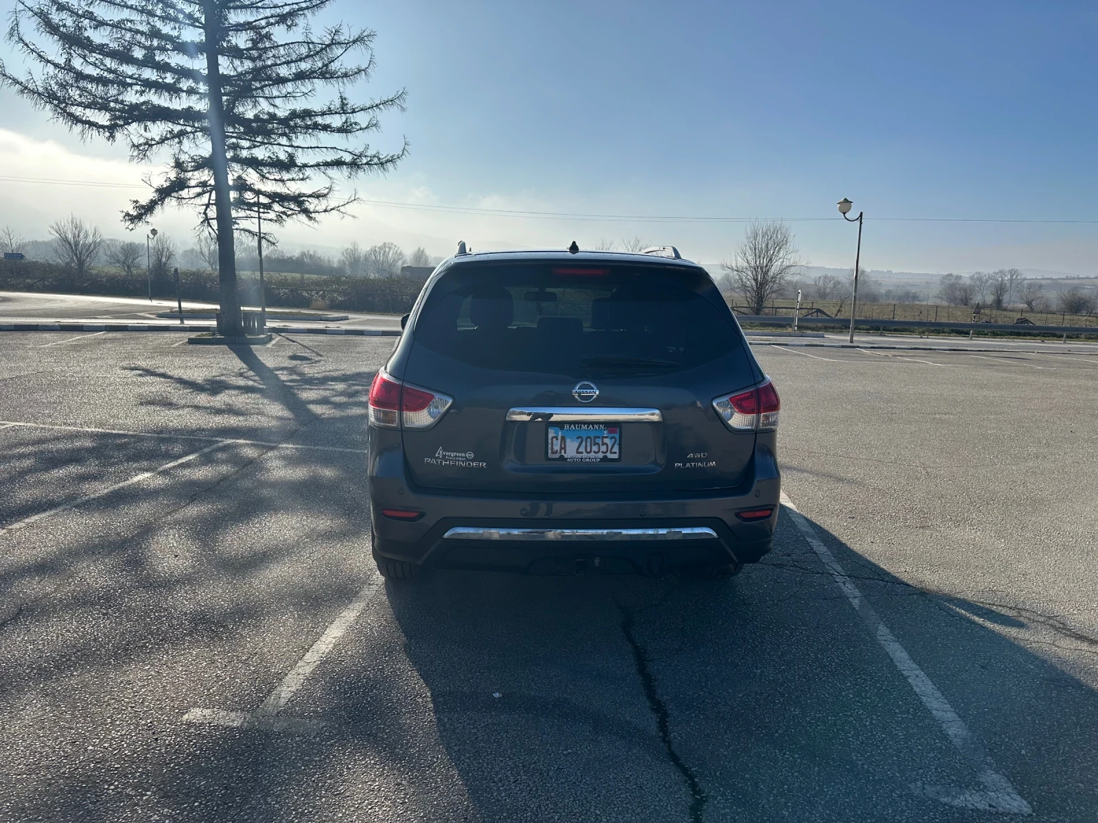 Nissan Pathfinder PLATINUM 3.5L/ 6+ 1/ 4х4 - изображение 3