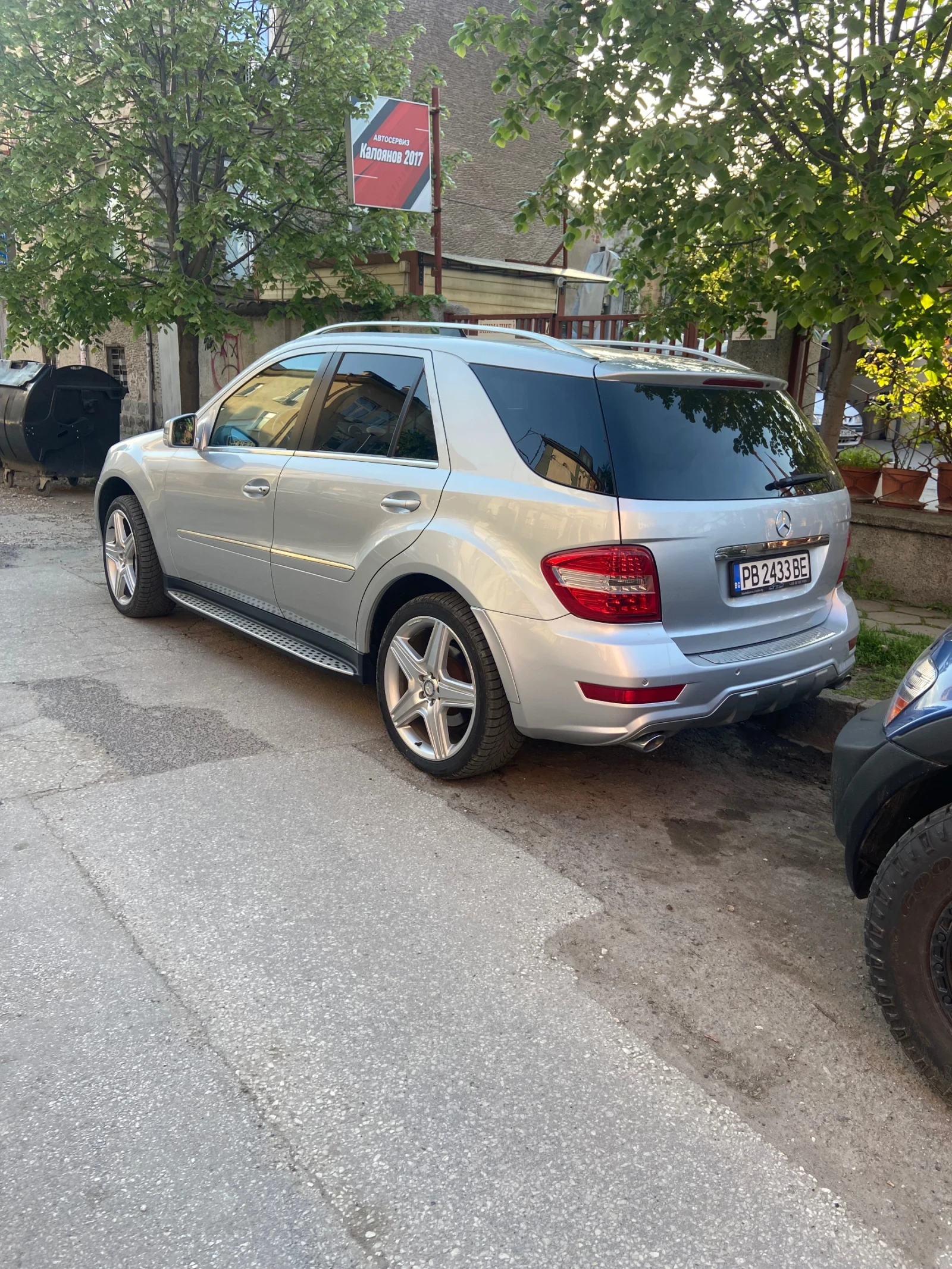 Mercedes-Benz ML 350  - изображение 5