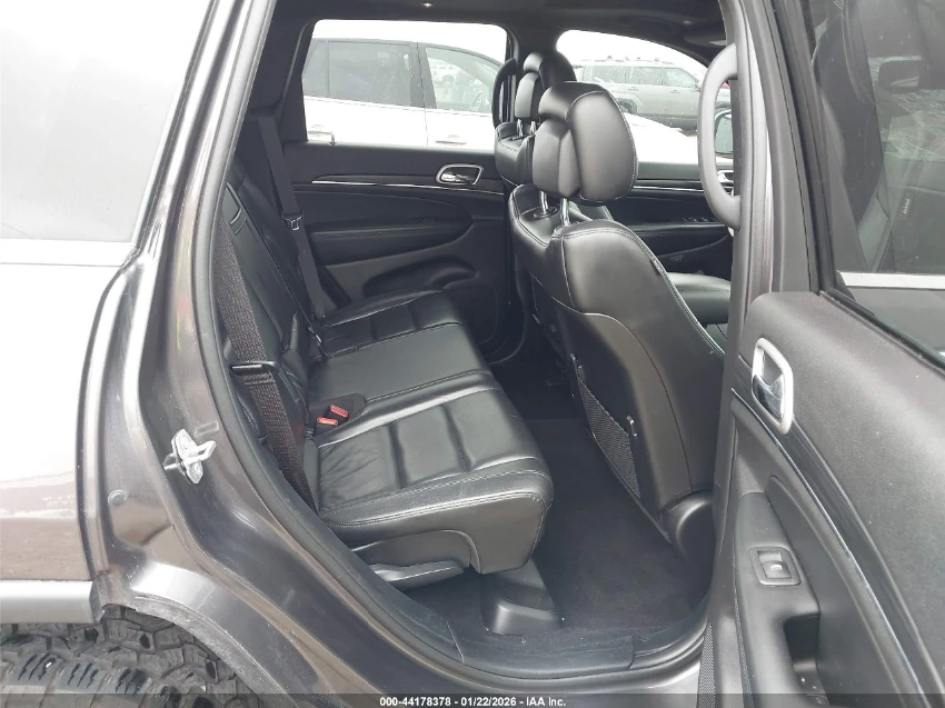 Jeep Grand cherokee 4WD* ПОДГРЕВ* ПАНО* КАМЕРА* CARPLAY, снимка 7 - Автомобили и джипове - 53917823