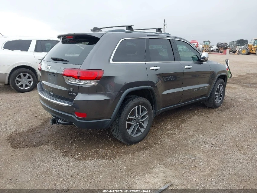 Jeep Grand cherokee 4WD* ПОДГРЕВ* ПАНО* КАМЕРА* CARPLAY, снимка 4 - Автомобили и джипове - 53917823