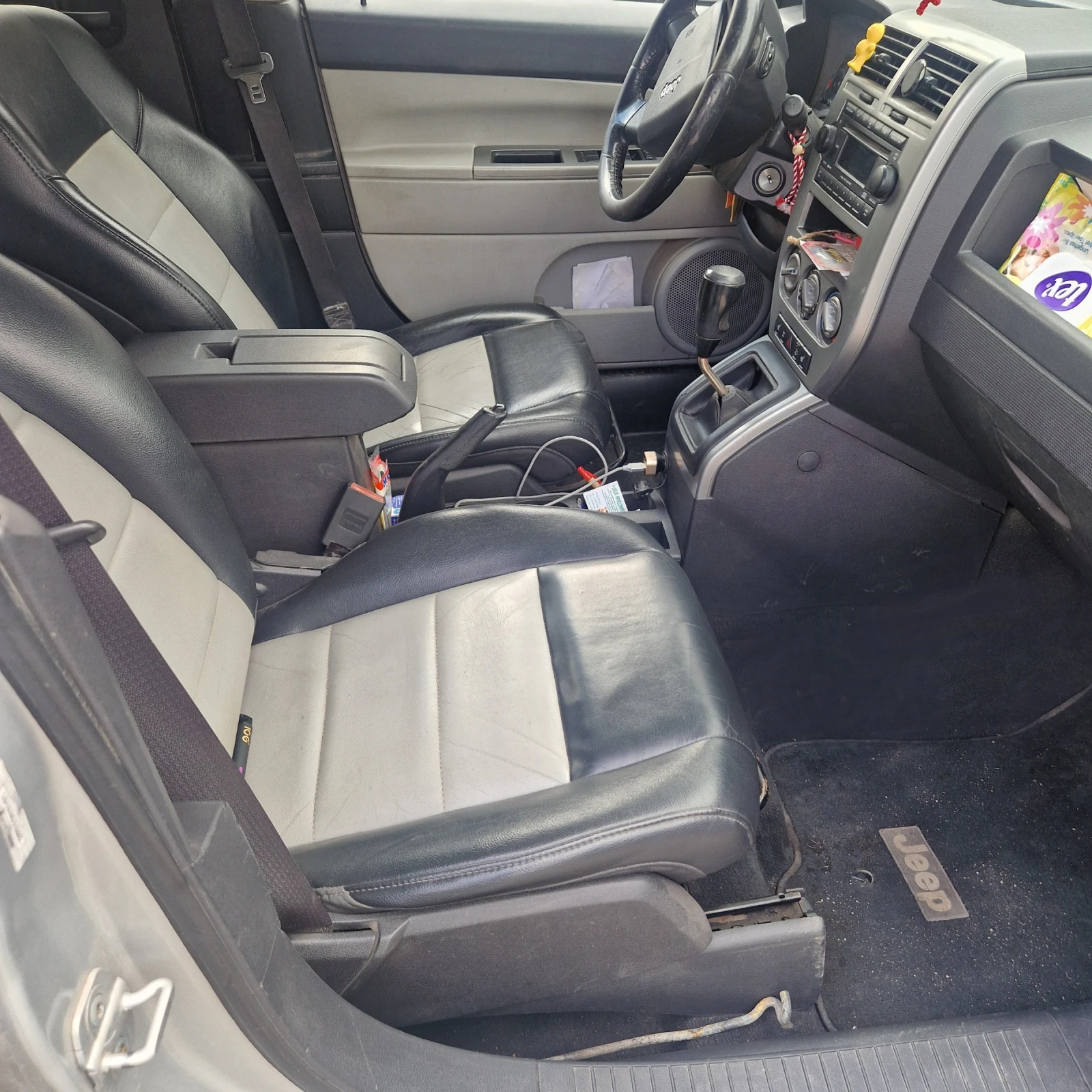 Jeep Compass 2.4i - GAZ, снимка 9 - Автомобили и джипове - 54158748