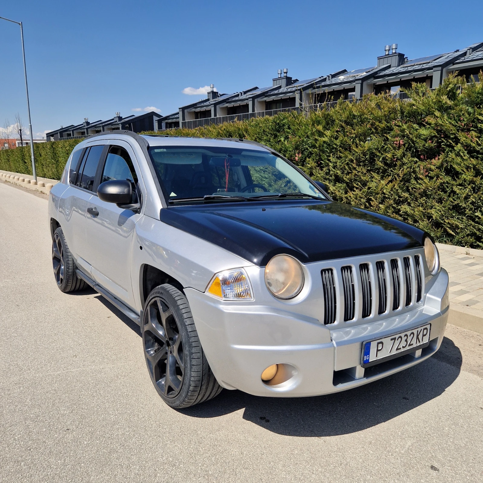 Jeep Compass 2.4i - GAZ, снимка 12 - Автомобили и джипове - 54158748