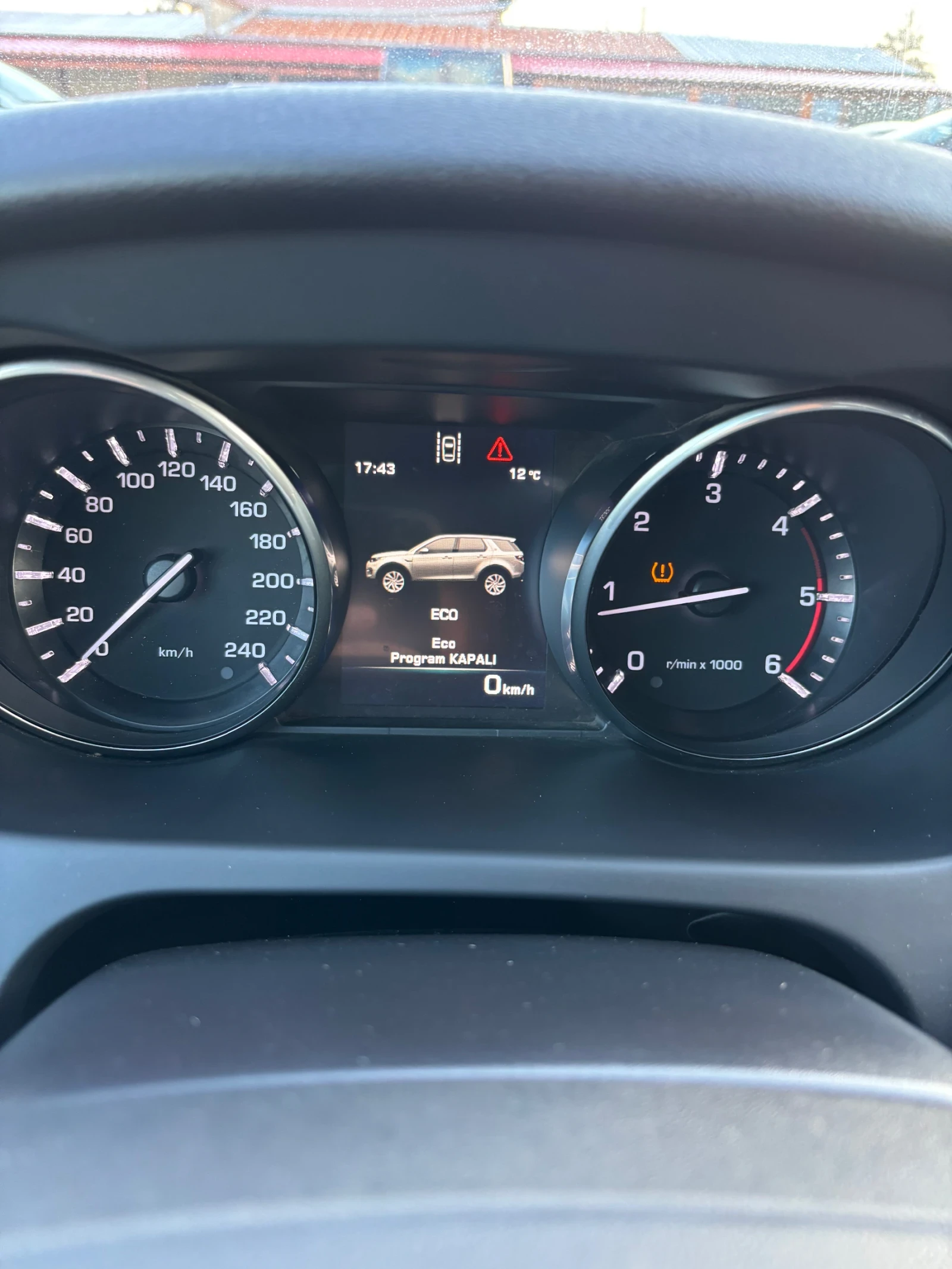 Land Rover Discovery, снимка 15 - Автомобили и джипове - 54160629