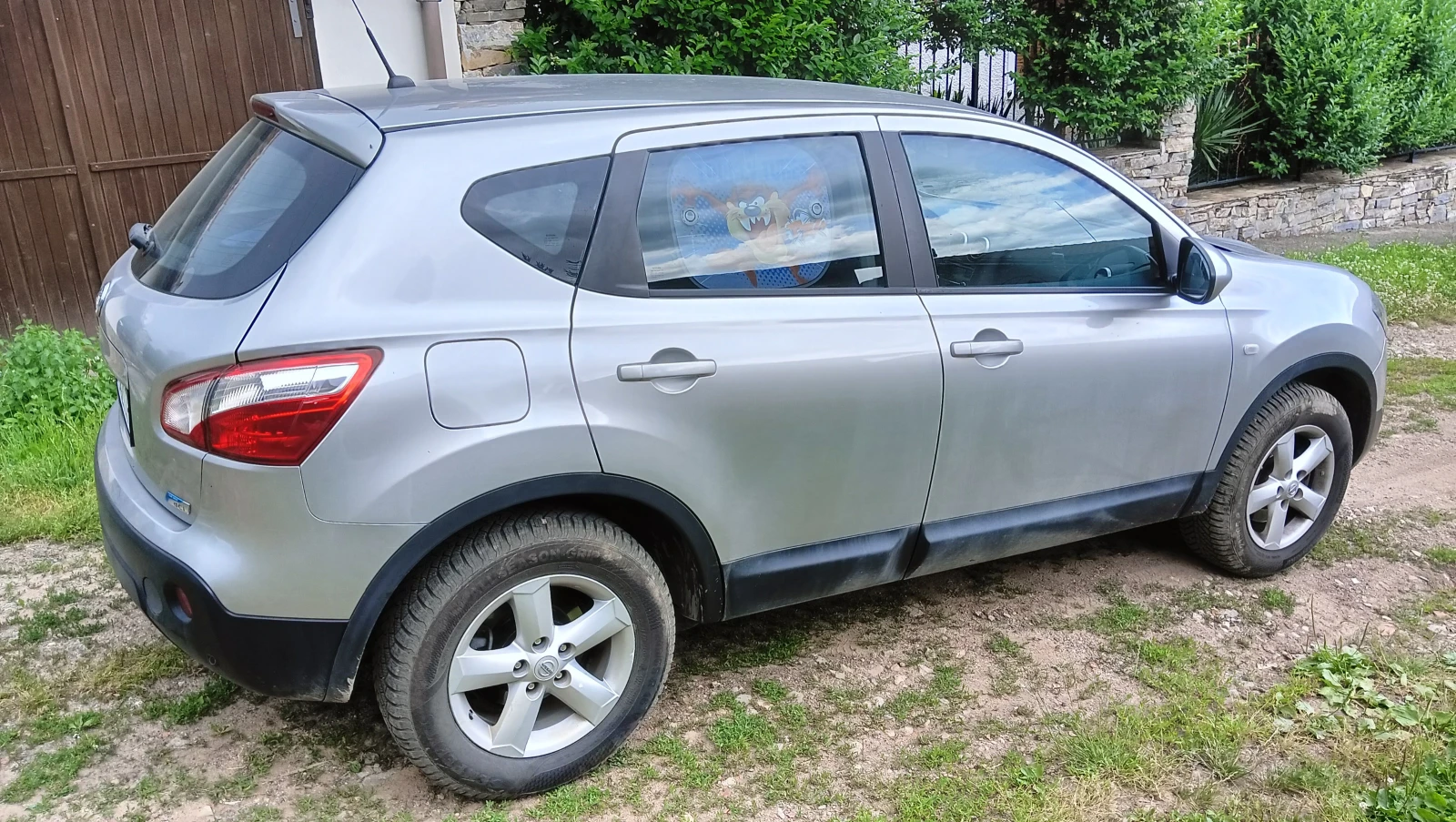 Nissan Qashqai 1.5 dci FWD Acenta (81kw), снимка 7 - Автомобили и джипове - 54937010