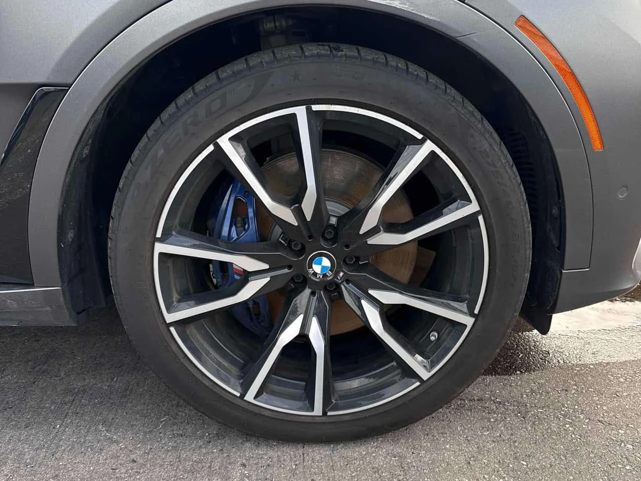 BMW X7 * xDrive50i * ДИСТРОНИК* 360КАМЕРА* ПАНО* ТЕЛЕВИЗО, снимка 6 - Автомобили и джипове - 54968274