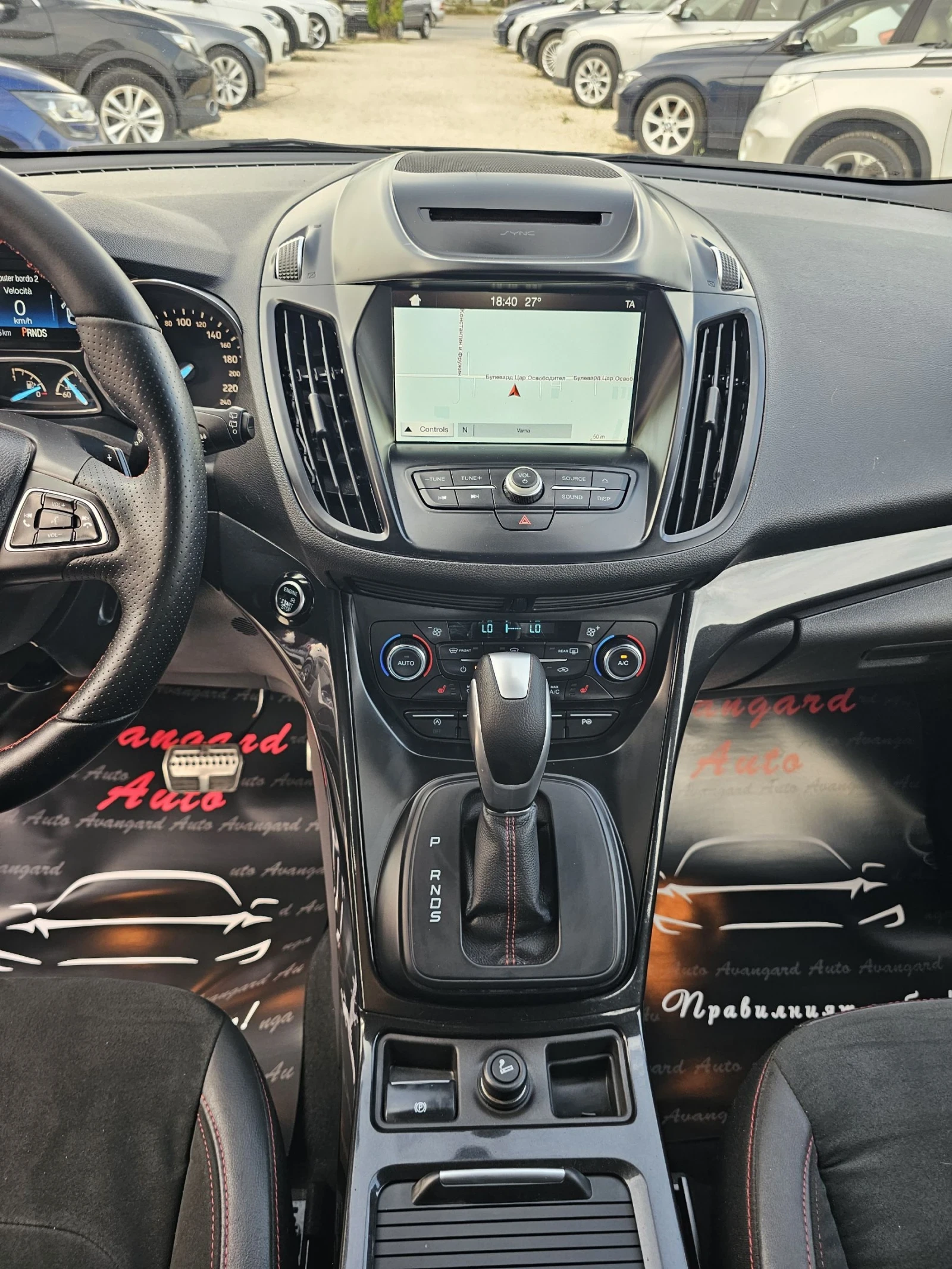 Ford Kuga 2.0TDCI, 150к.с., 4х4, ST-Line, снимка 11 - Автомобили и джипове - 55317894