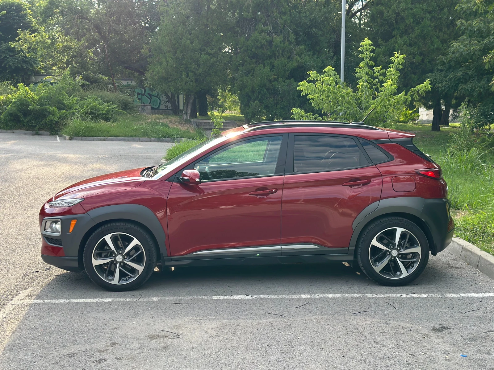 Hyundai Kona 1.6T / AWD, снимка 4 - Автомобили и джипове - 55513027