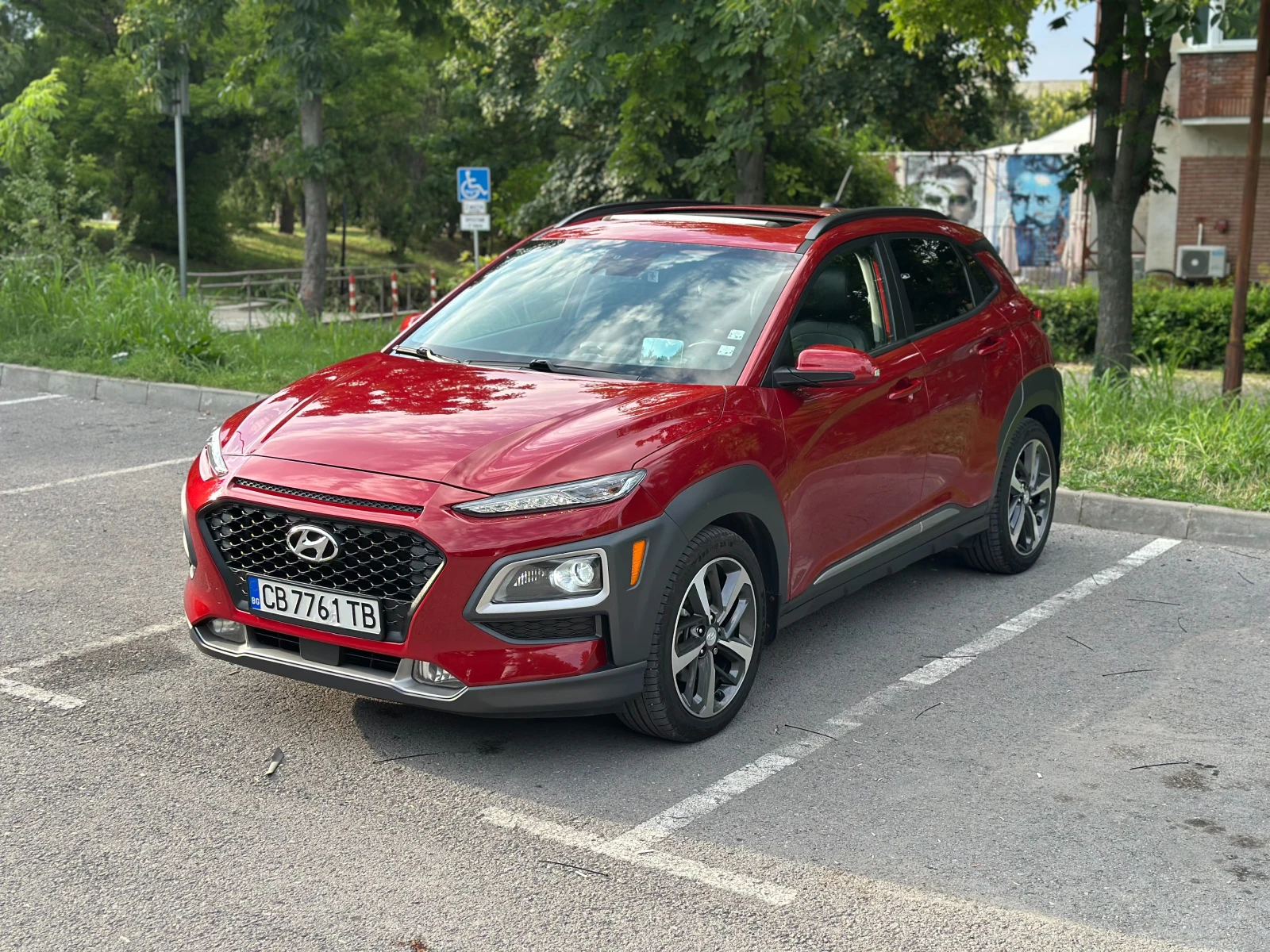 Hyundai Kona 1.6T / AWD, снимка 3 - Автомобили и джипове - 55513027