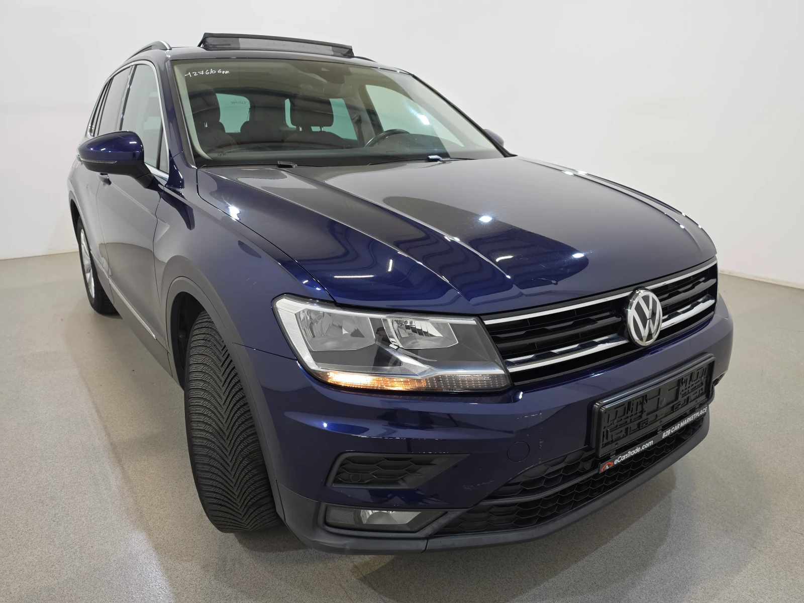 VW Tiguan 1.5 TSI Comfortline Auto / Pano / Дистро / Подгрев