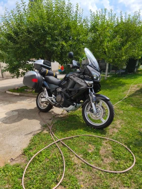 ������ Honda Varadero