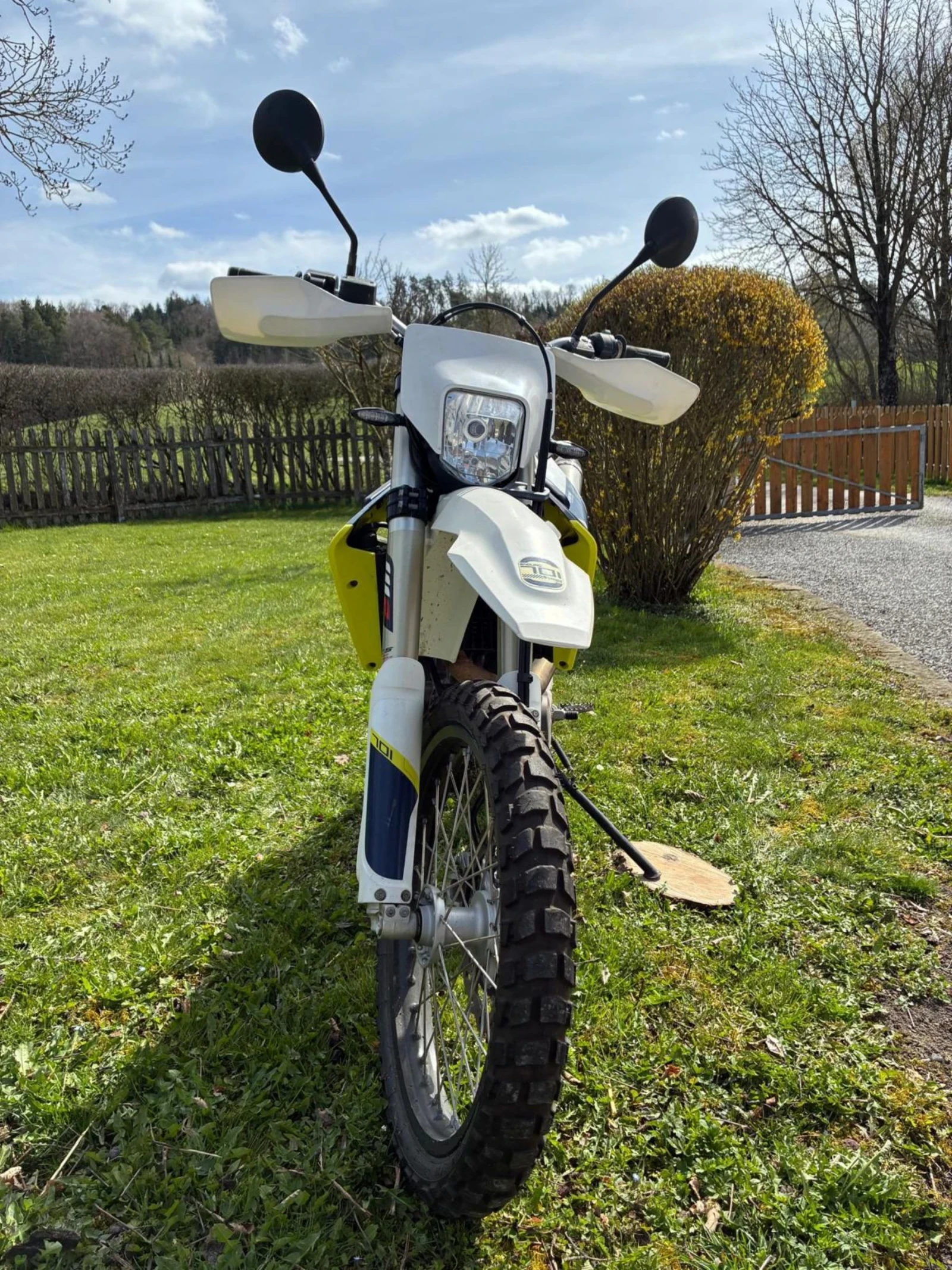 Husqvarna Svartpilen 701 Enduro, снимка 12 - Мотоциклети и мототехника - 54367481