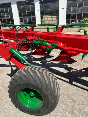 Плуг Kverneland DC 8, снимка 6