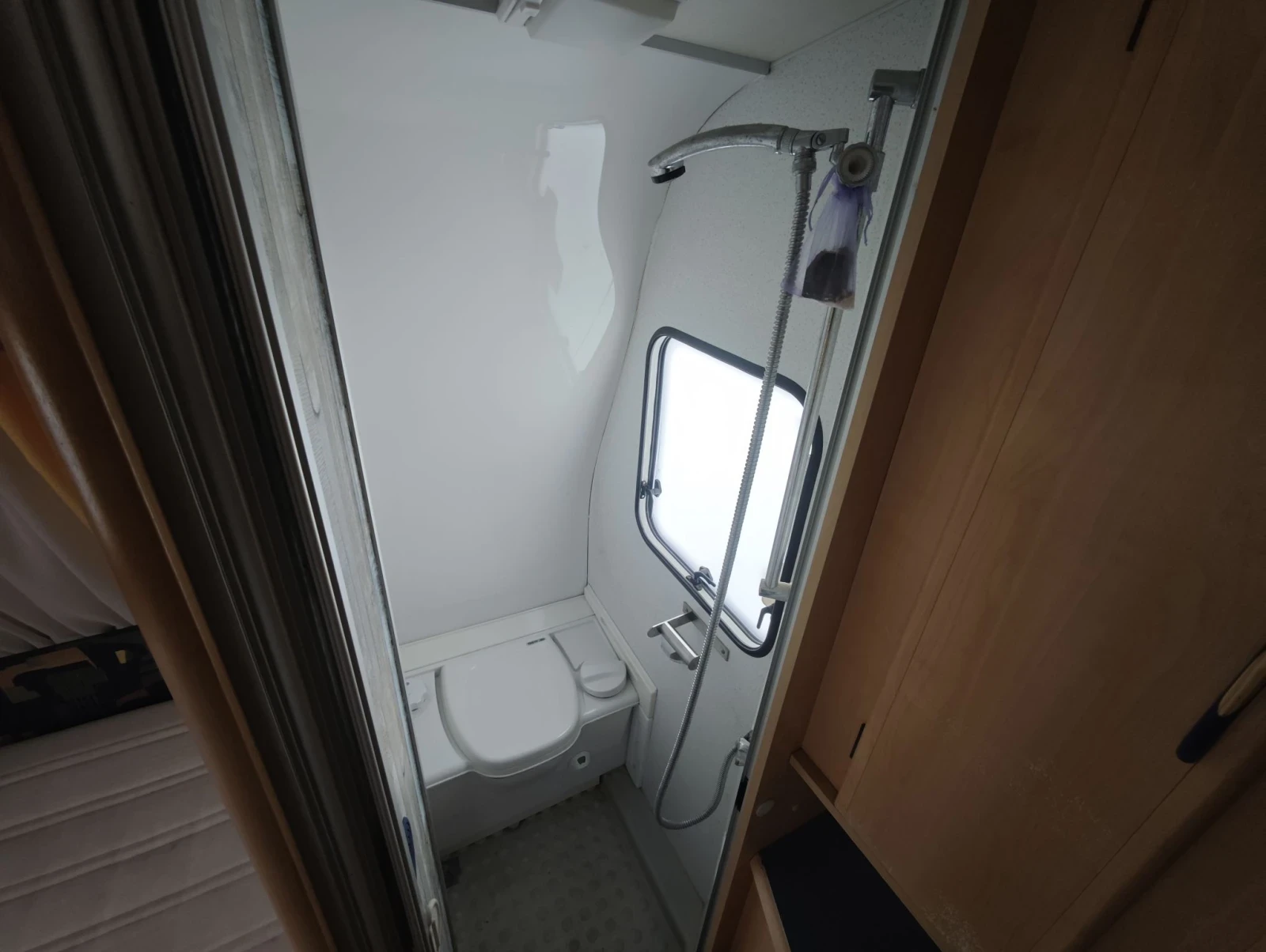 �������� Caravelair California  | Mobile.bg � ����������� 13