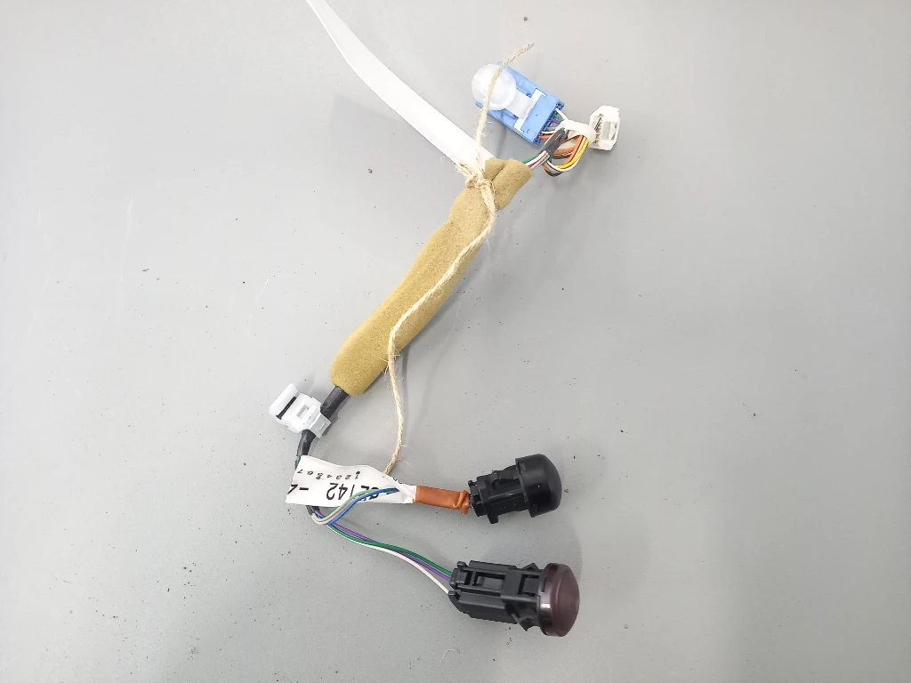 ������ ������ ���4 (�) | Mobile.bg � ����������� 1